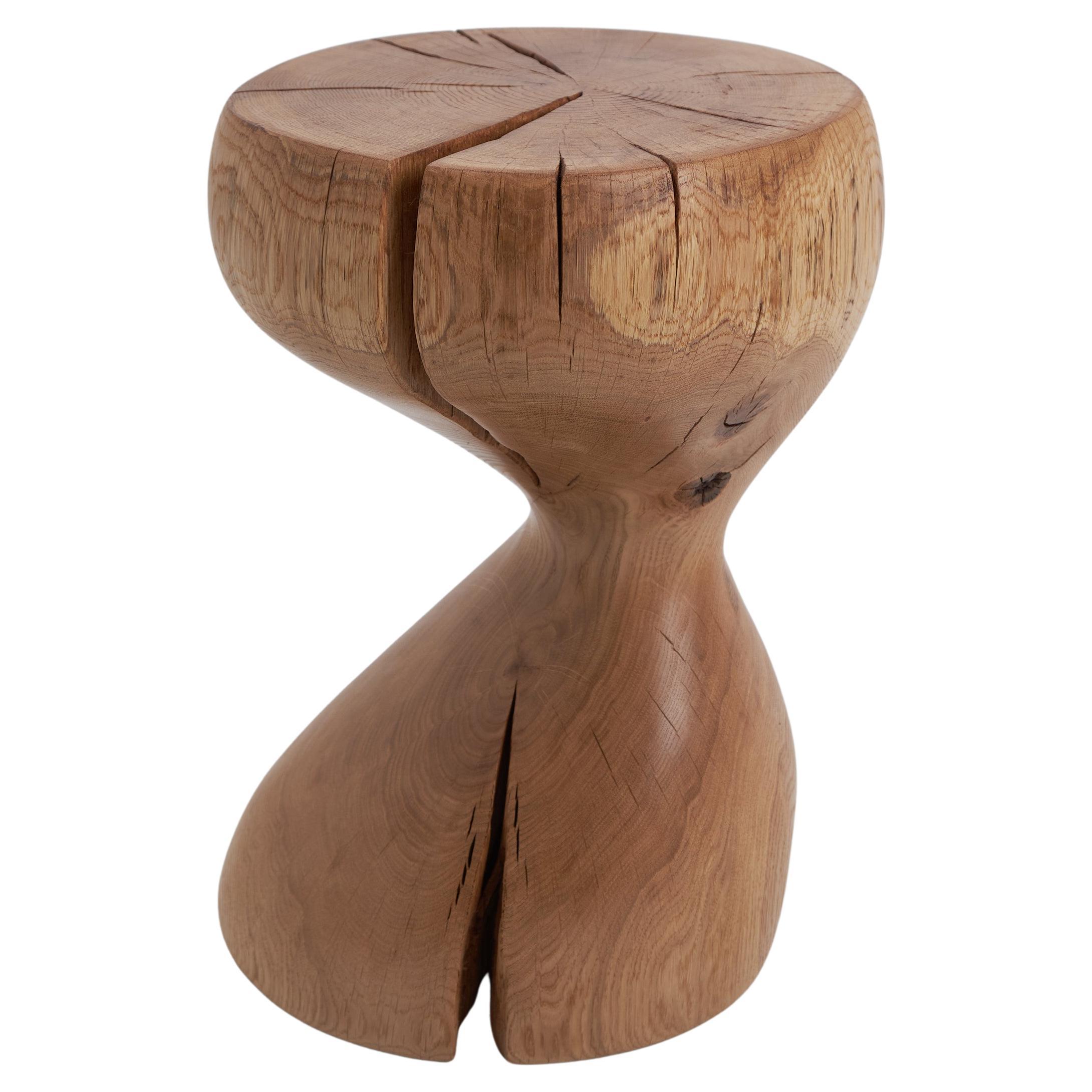 Logniture, Wabi-Sabi, Mesa auxiliar escultórica de madera maciza de roble, Diseño original en venta