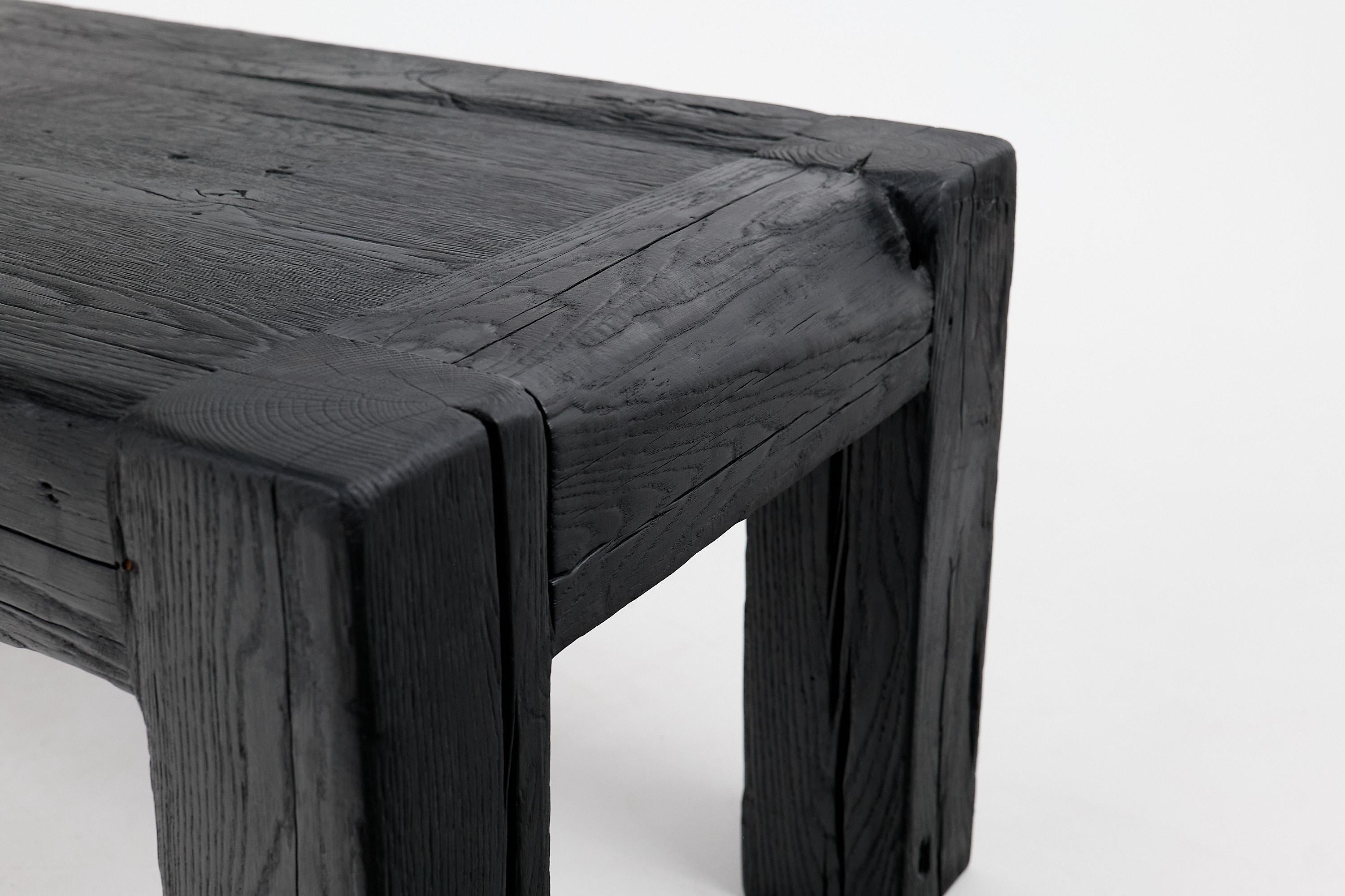 Logniture, Tavolo brutalista in legno di Oak Oak carbonizzato, naturale ed eco-compatibile in vendita 9