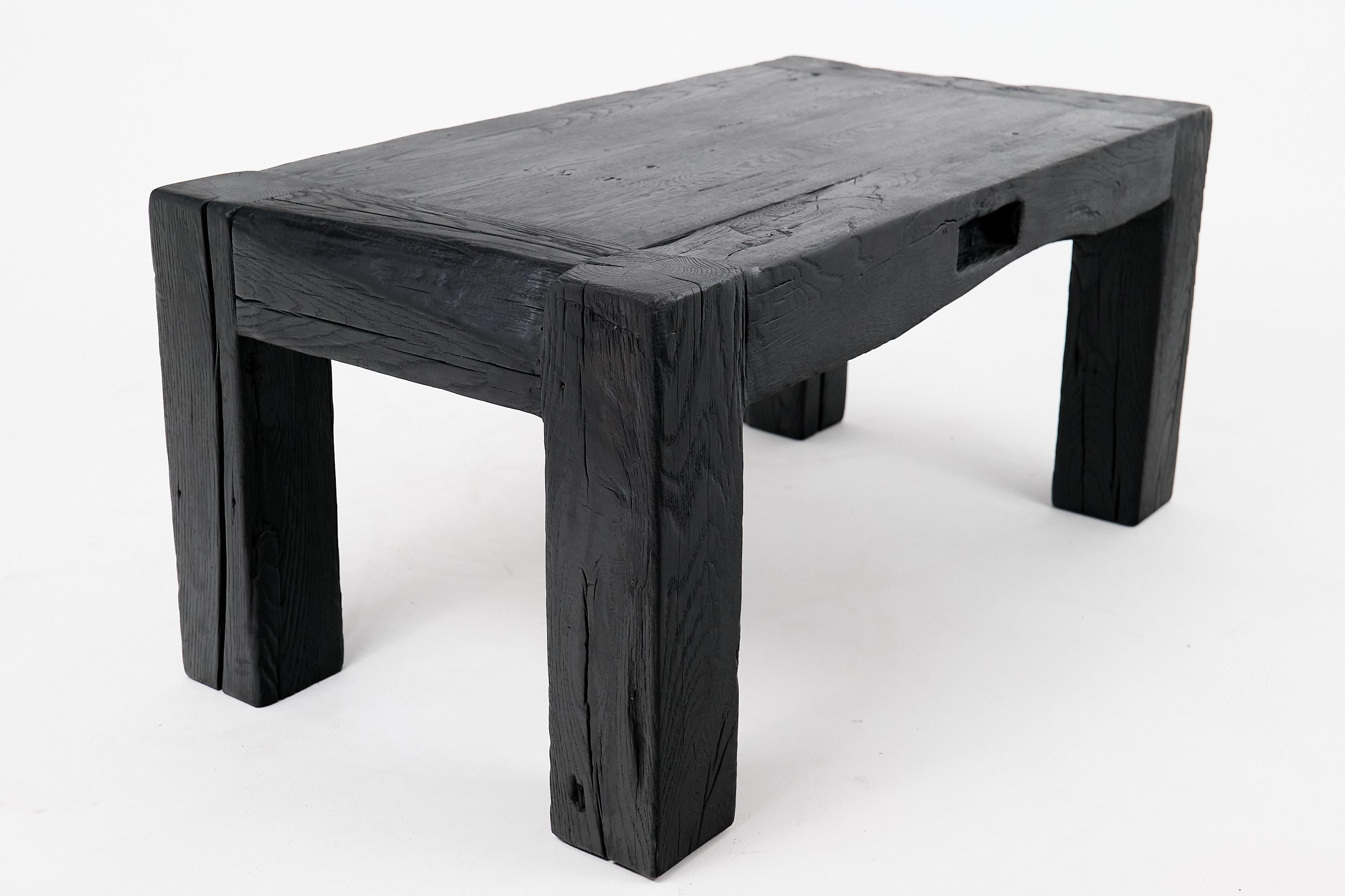 Logniture, Tavolo brutalista in legno di Oak Oak carbonizzato, naturale ed eco-compatibile in vendita 12