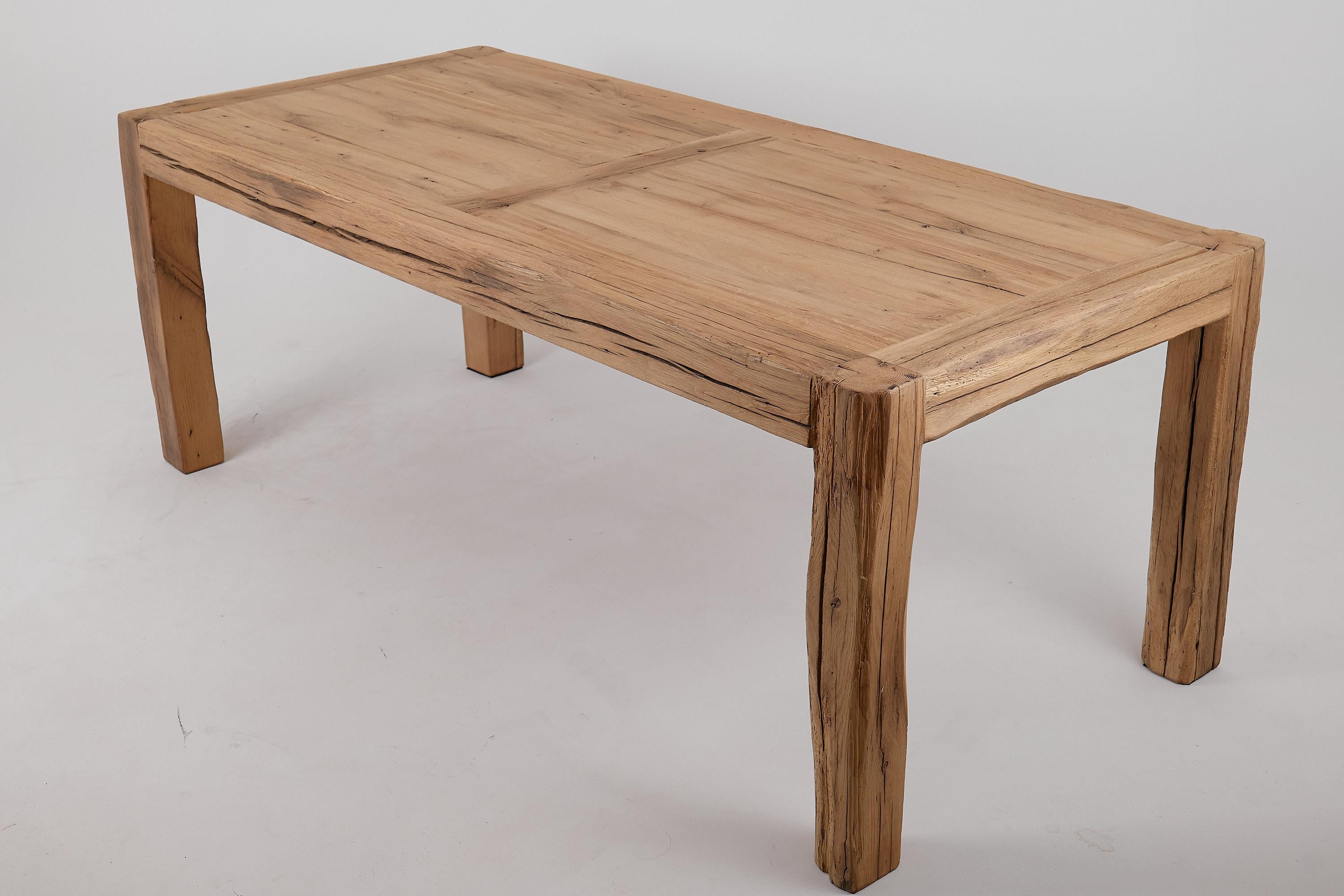 XXI secolo e contemporaneo Logniture, Tavolo da pranzo da 79 pollici in Oak Oak, Organico, Spazzolato, In magazzino in vendita