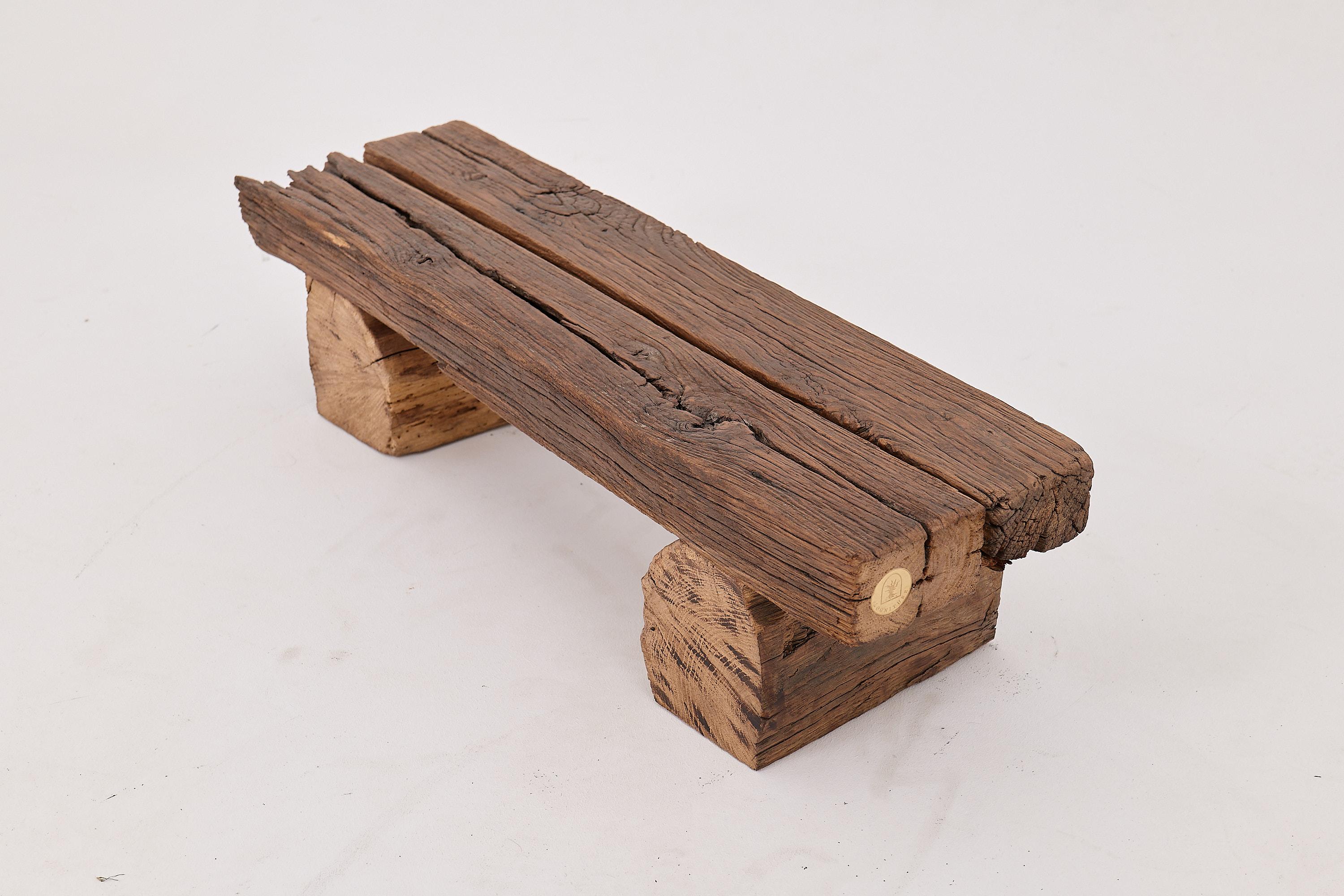 Logniture, Banco Brutalista de Madera de Roble Recuperada, Natural y Ecológico en venta 1