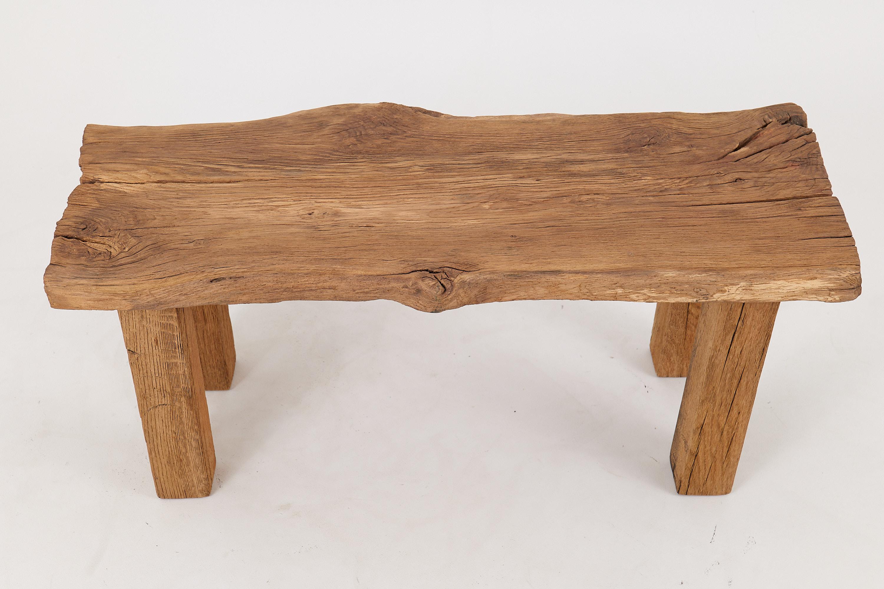 Logniture, tavolino brutalista in legno di Oak Oak recuperato, naturale ed eco-compatibile in vendita 4