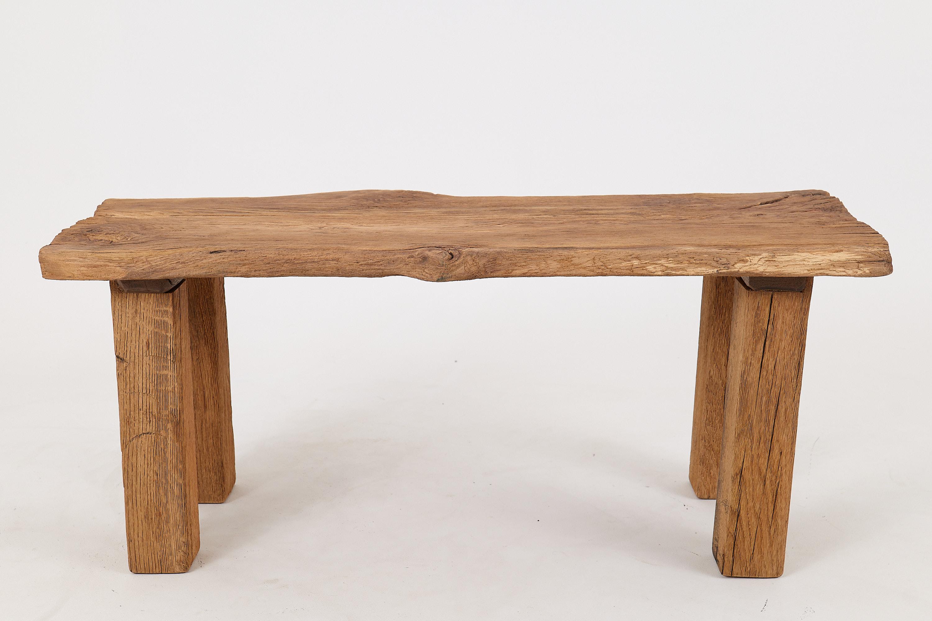 Logniture, tavolino brutalista in legno di Oak Oak recuperato, naturale ed eco-compatibile in vendita 5