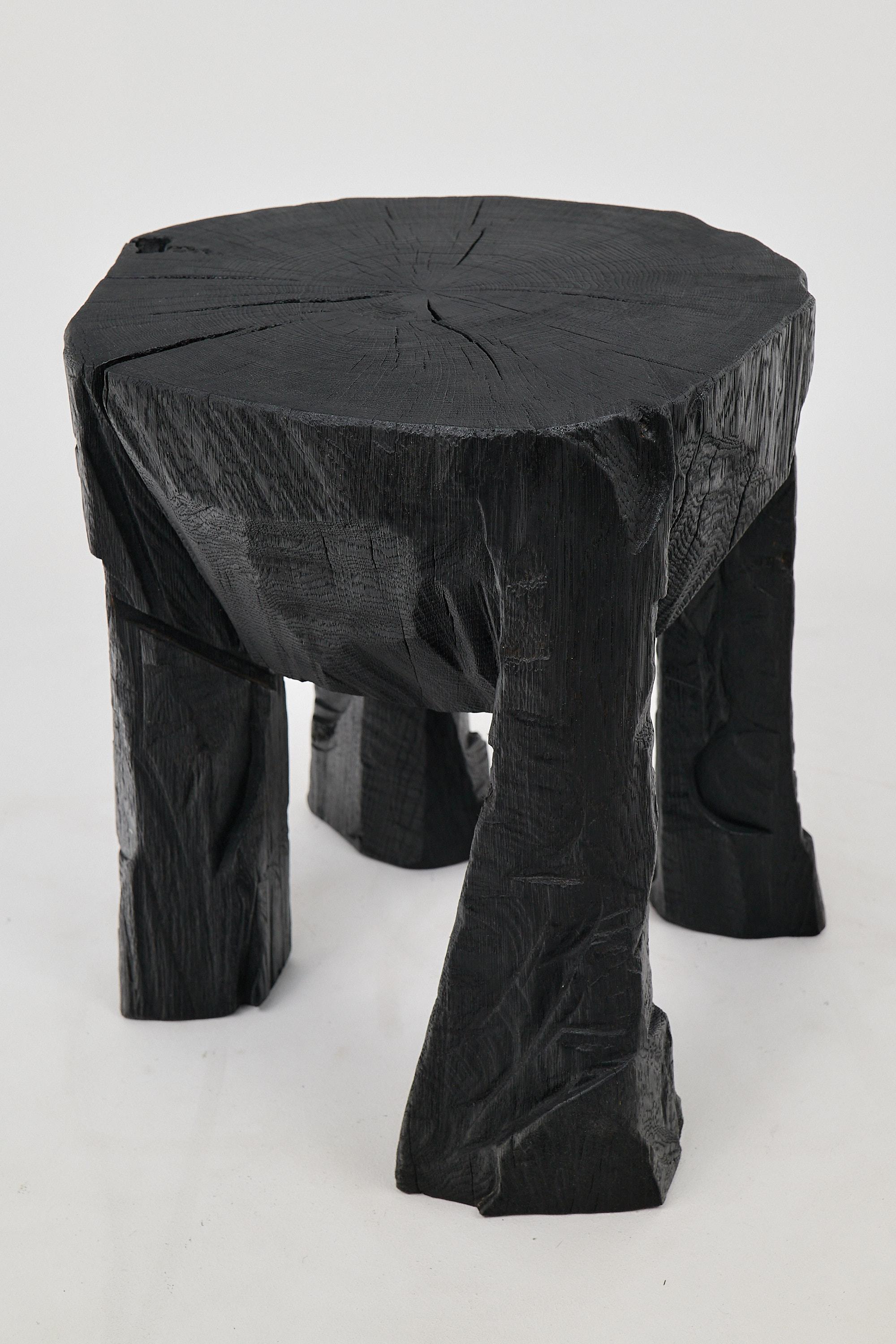 Logniture, Table basse rustique sculpturale, Bois de Oak Oak noir brûlé, Unique en vente 4