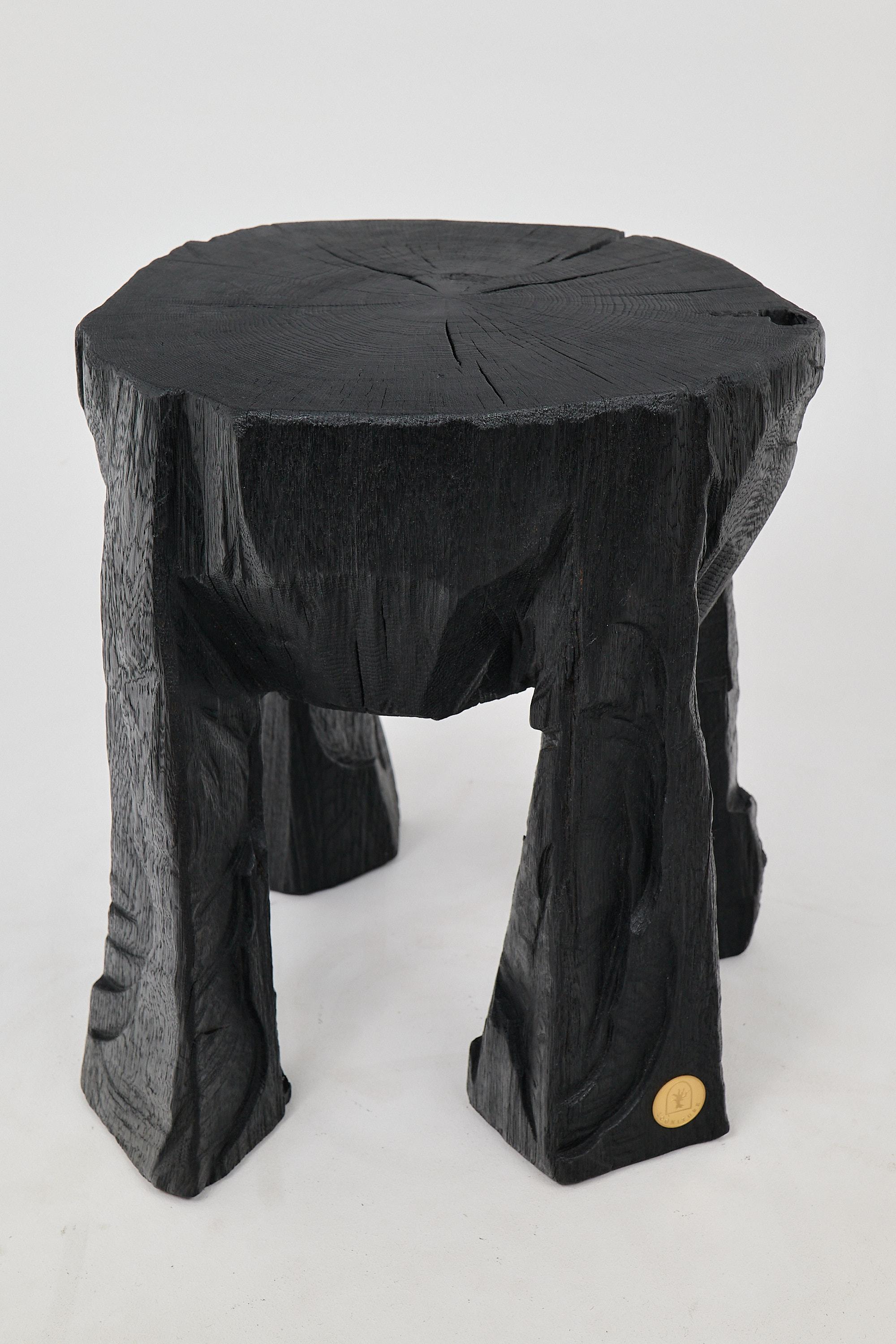 Brutalisme Logniture, Table basse rustique sculpturale, Bois de Oak Oak noir brûlé, Unique en vente