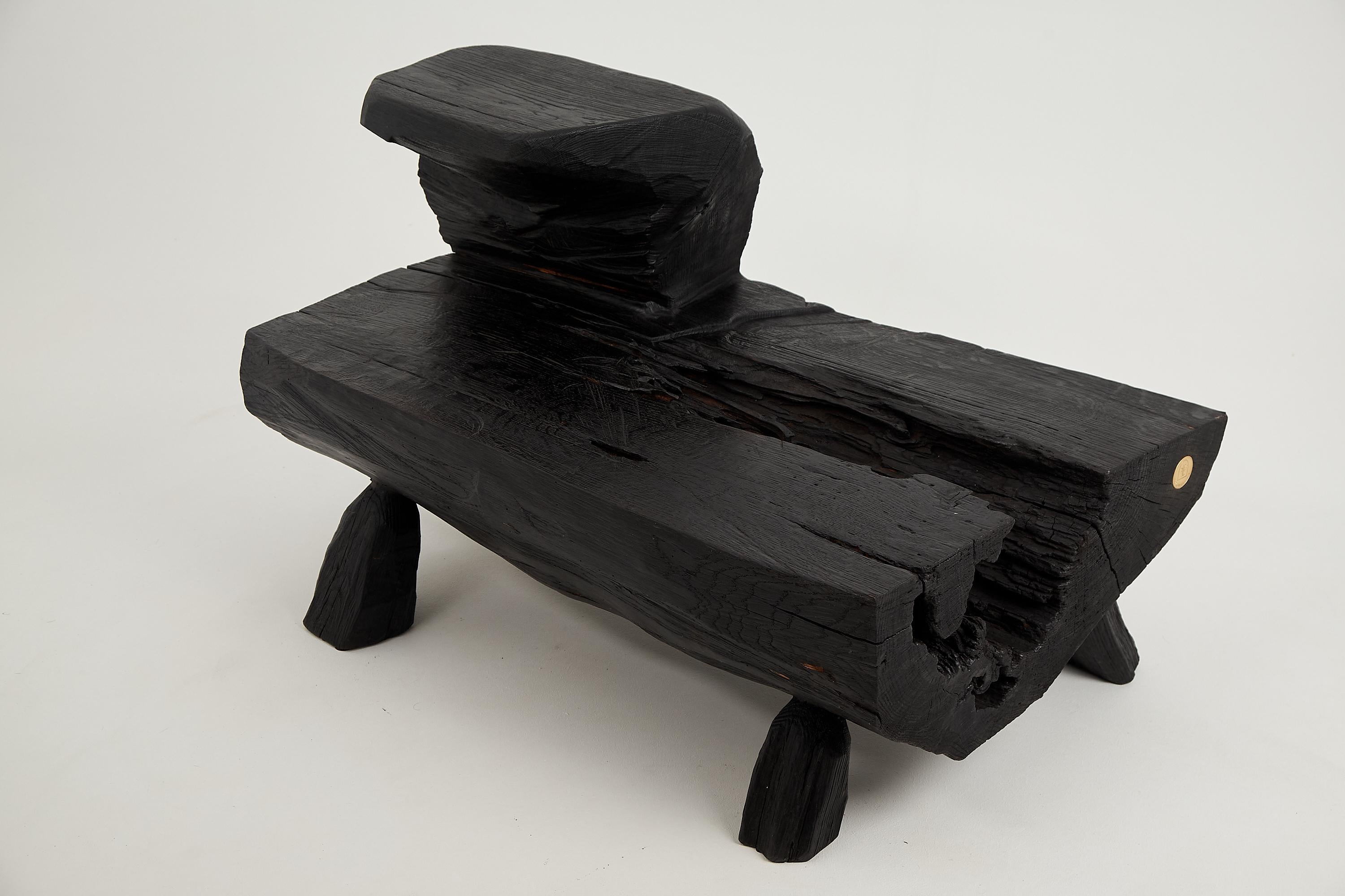 Logniture, Table basse rustique sculpturale, Bois de Oak Oak noir brûlé, Unique Neuf - En vente à Stara Gradiška, HR