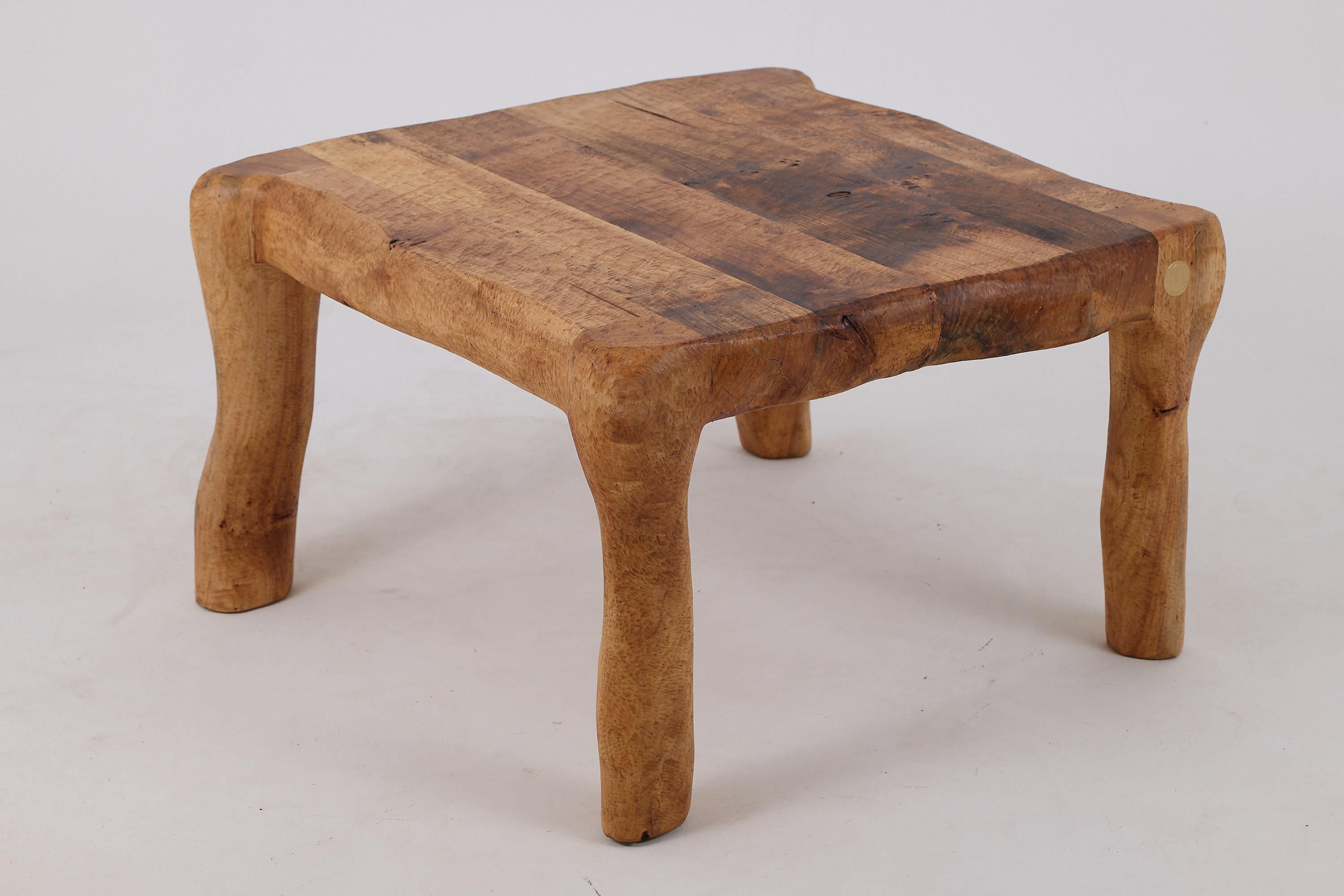 Logniture, Table basse rustique en Wood, Live Edge Organic, naturelle et écologique Neuf - En vente à Stara Gradiška, HR