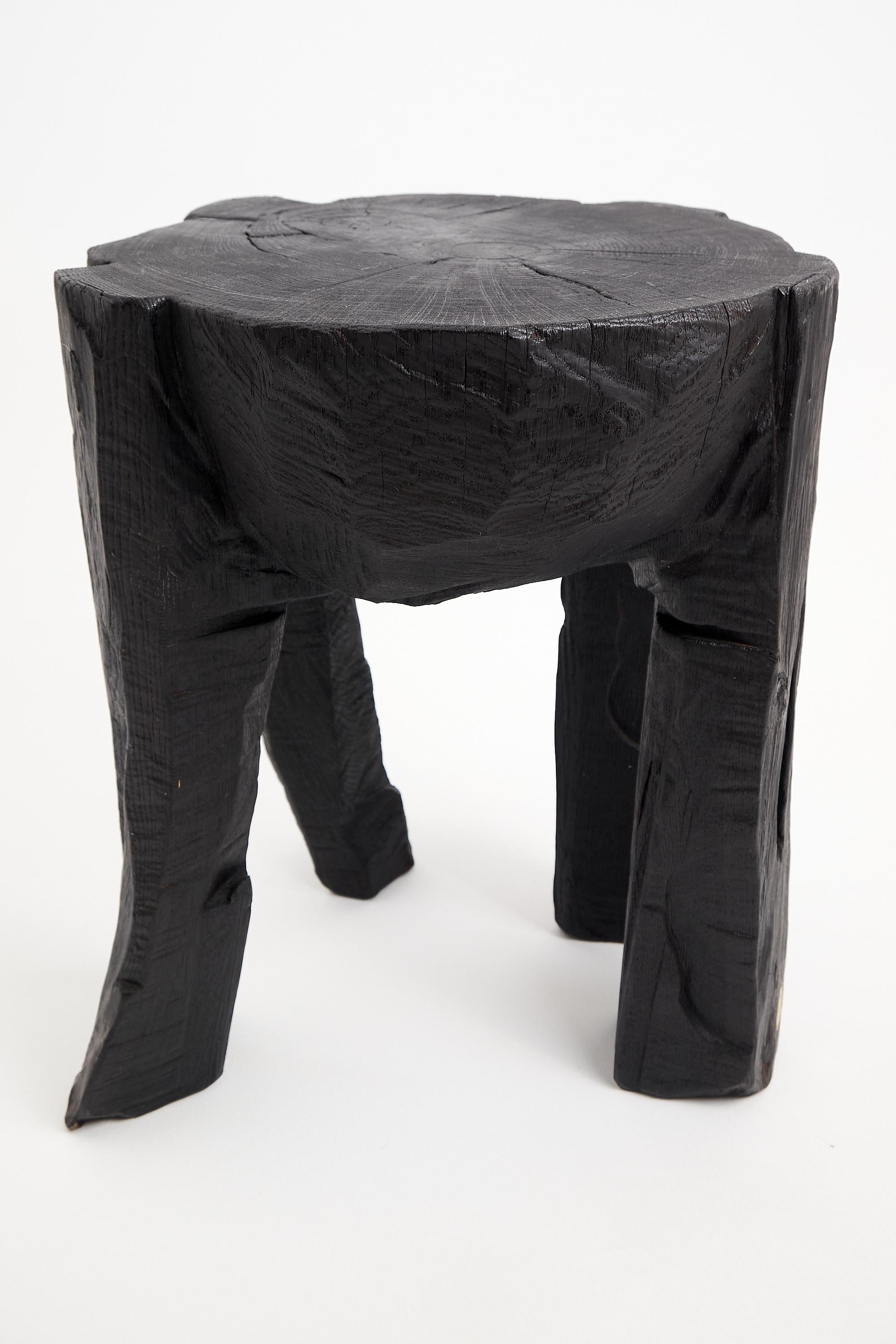 Logniture, legno massiccio bruciato, Oak, tavolino, tavolino, intagliato con la motosega in vendita 12