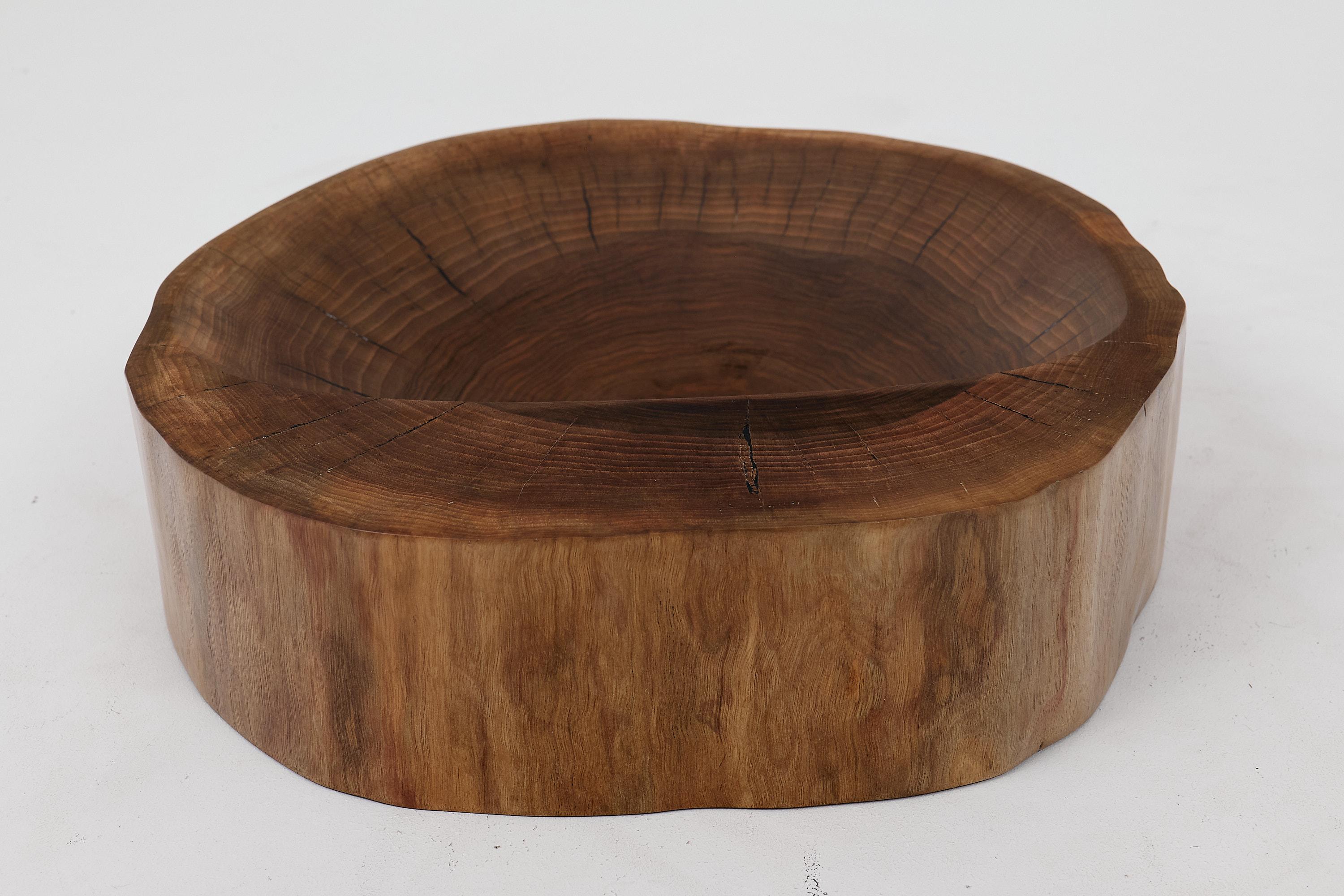 Mueble de tronco, Madera maciza de nogal tallada, Lavabo de baño, Trabajo original hecho a mano en venta 1