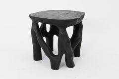 Logniture, tavolino scultoreo in legno massiccio, design contemporaneo originale