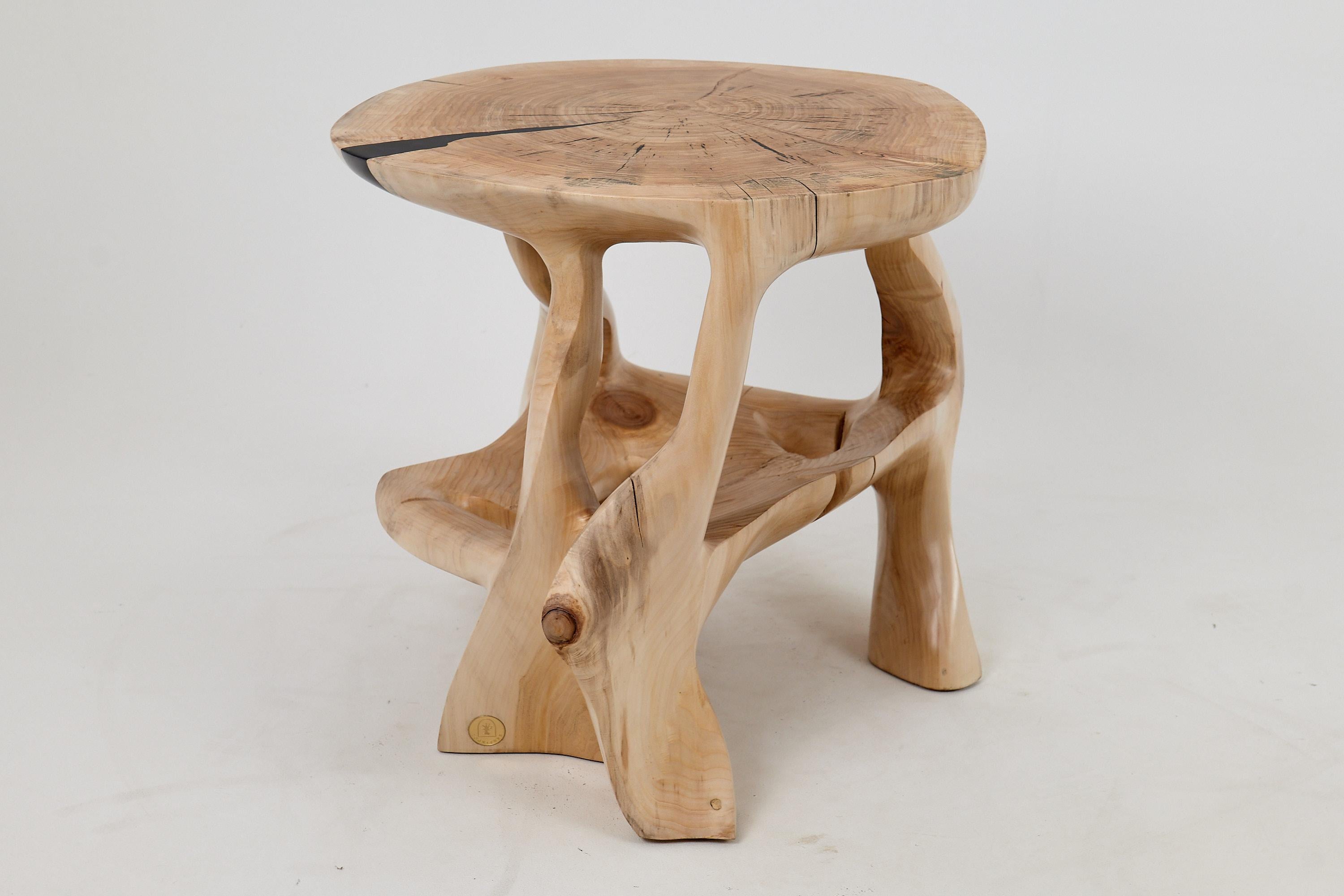 Logniture, Massivholz-Skulptur Couchtisch, Original Contemporary Design (Kroatisch) im Angebot