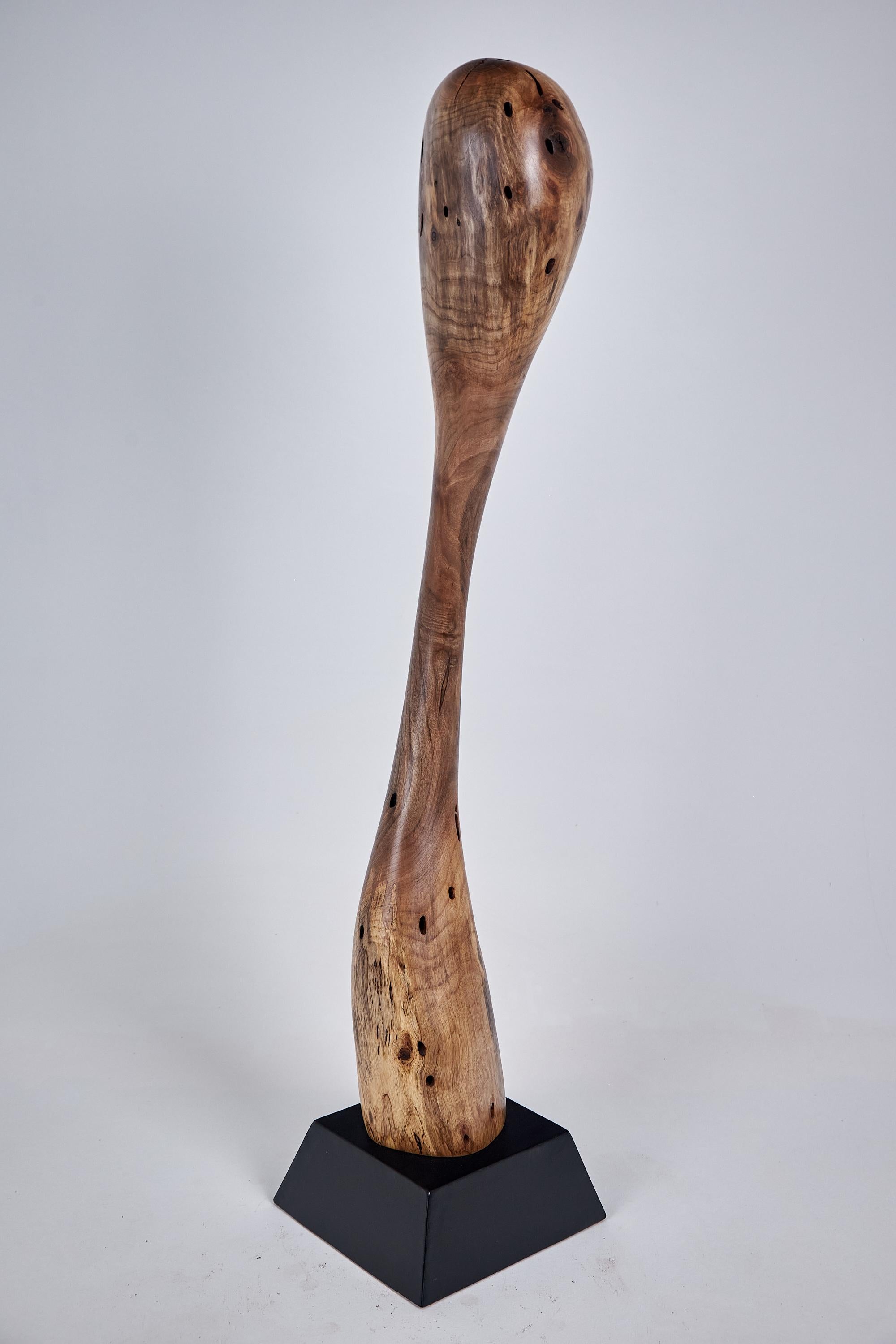 Logniture, scultura astratta in legno, intagliata con la motosega, noce in vendita 5