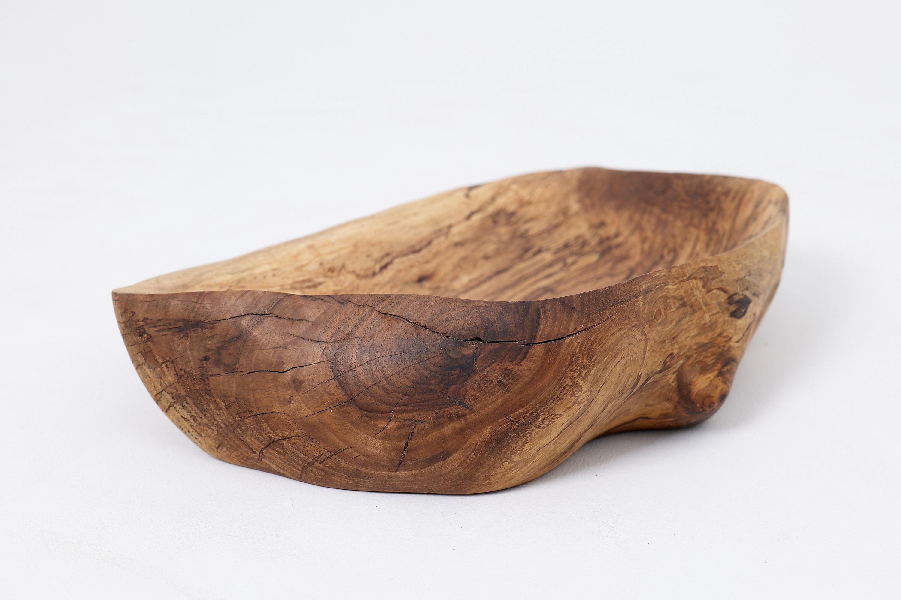 Logniture, Walnut Bowl, Handmade, Carved, Unique For Sale 5