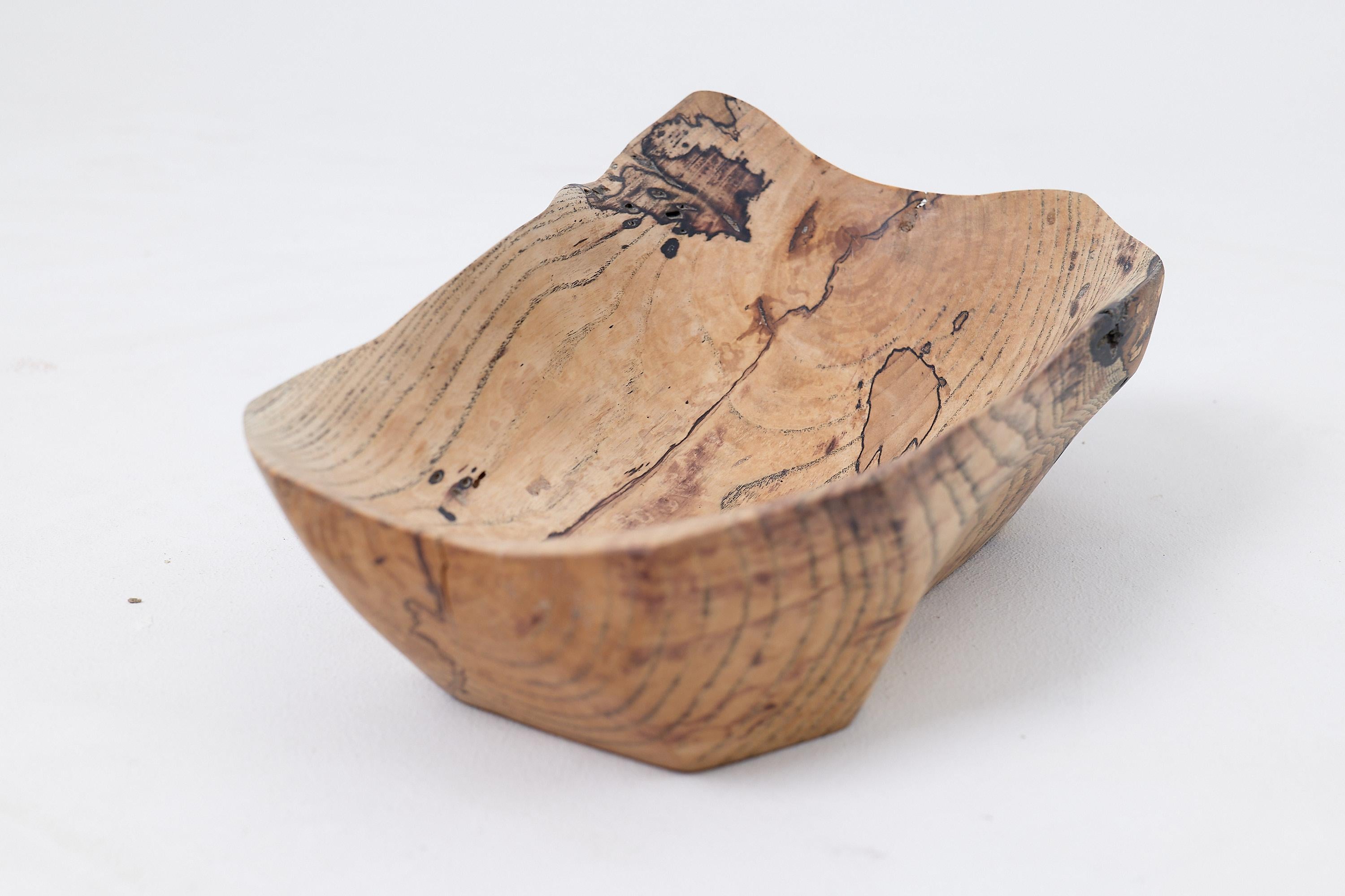 Logniture, Wooden Bowl, Handmade, Carved, Unique For Sale 7