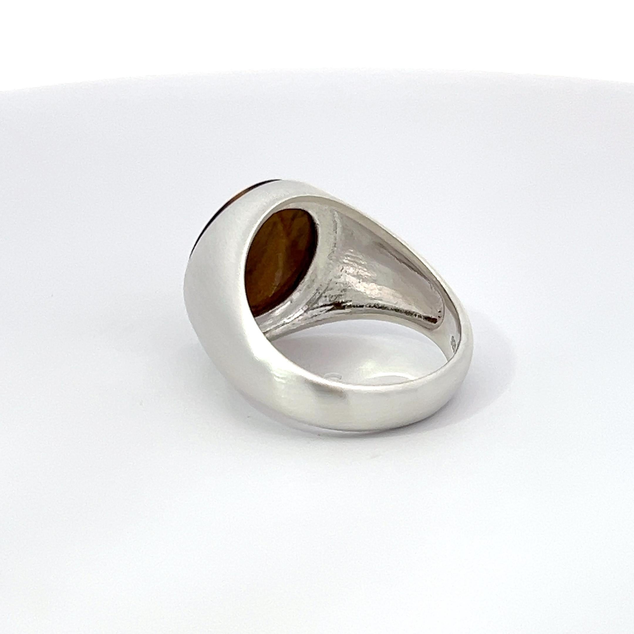 Lois D. Sasson Design Sterling Silver Tiger Eye Signet Men's Ring In New Condition For Sale In New York, NY