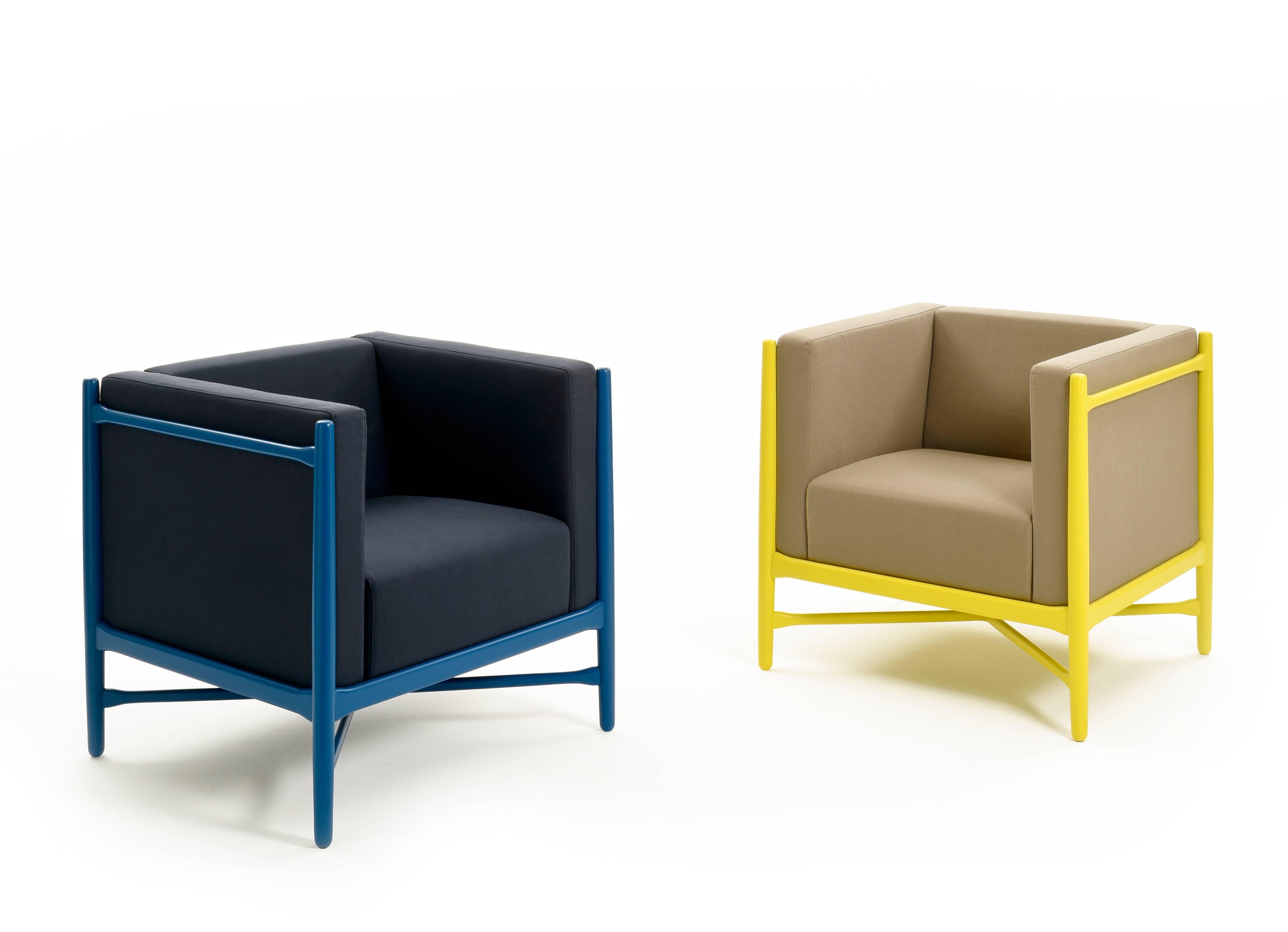 Peint Fauteuil Loka, design confortable, tissu d'ameublement de style moderne en vente