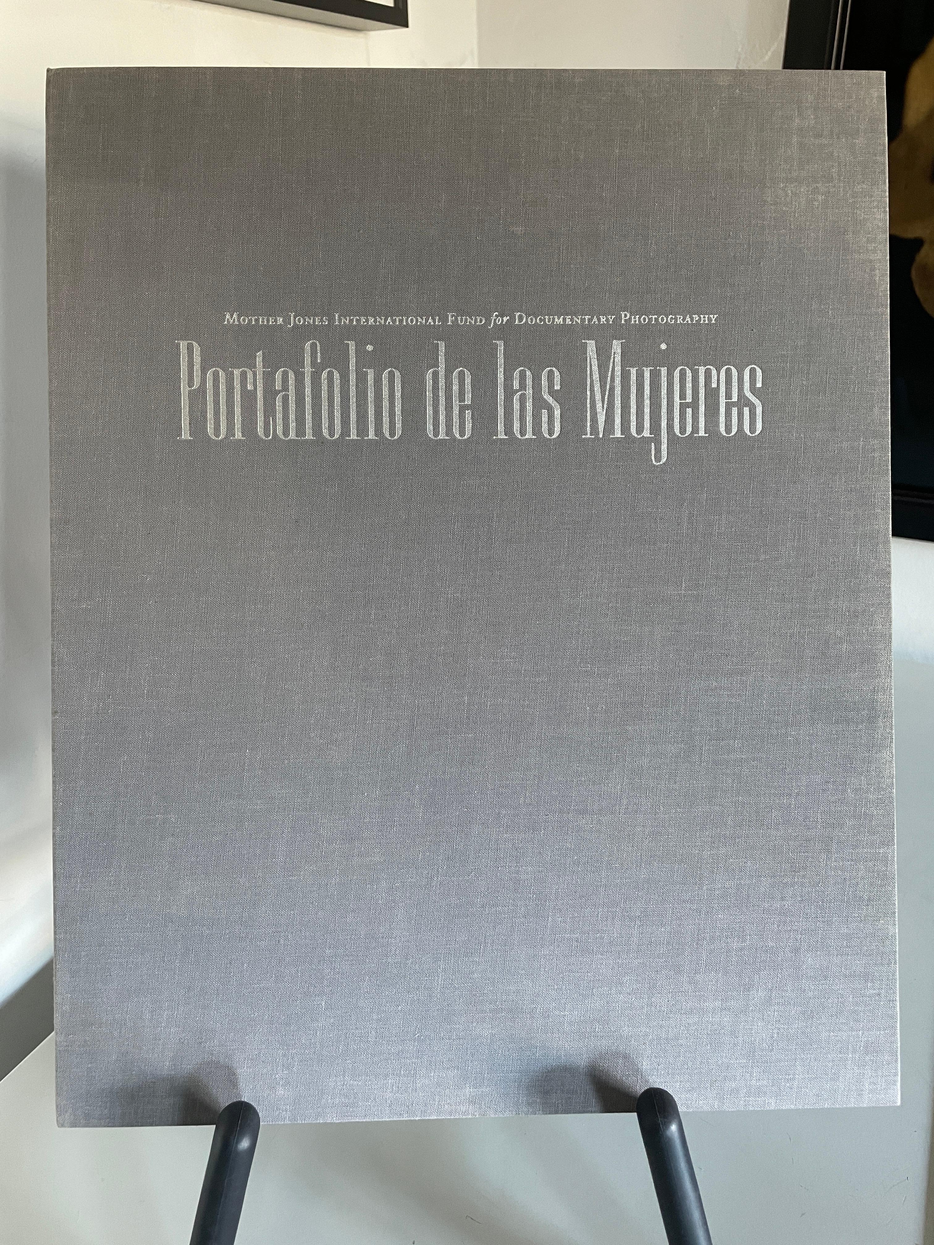De la Portfolia de las Mujures. Se vende fuera de la edición o en.  Ponte en contacto conmigo.  Fotografía impresa a mano.  