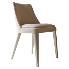 Sedia senza braccioli Lola in tappezzeria beige e Wood Wood di Casa Casati