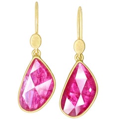 Lola Brooks Faceted Hot Pink Ruby Freeform Gold Dangle Drop Earrings
