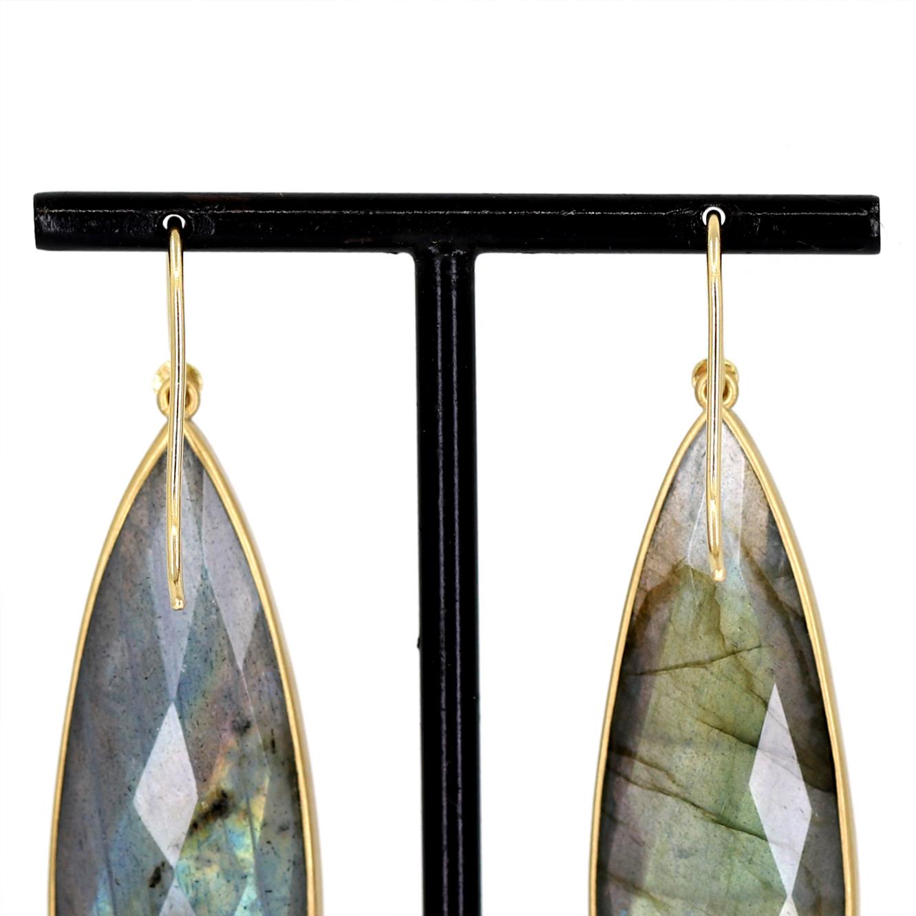 Lola Brooks One of a Kind Faceted Labradorite Long Gold Drop Earrings In New Condition In Dallas, TX