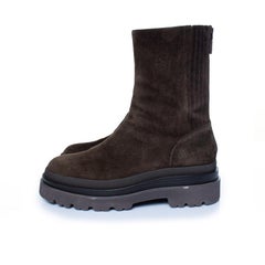 Lola cruz, Pruga, brown suede boots