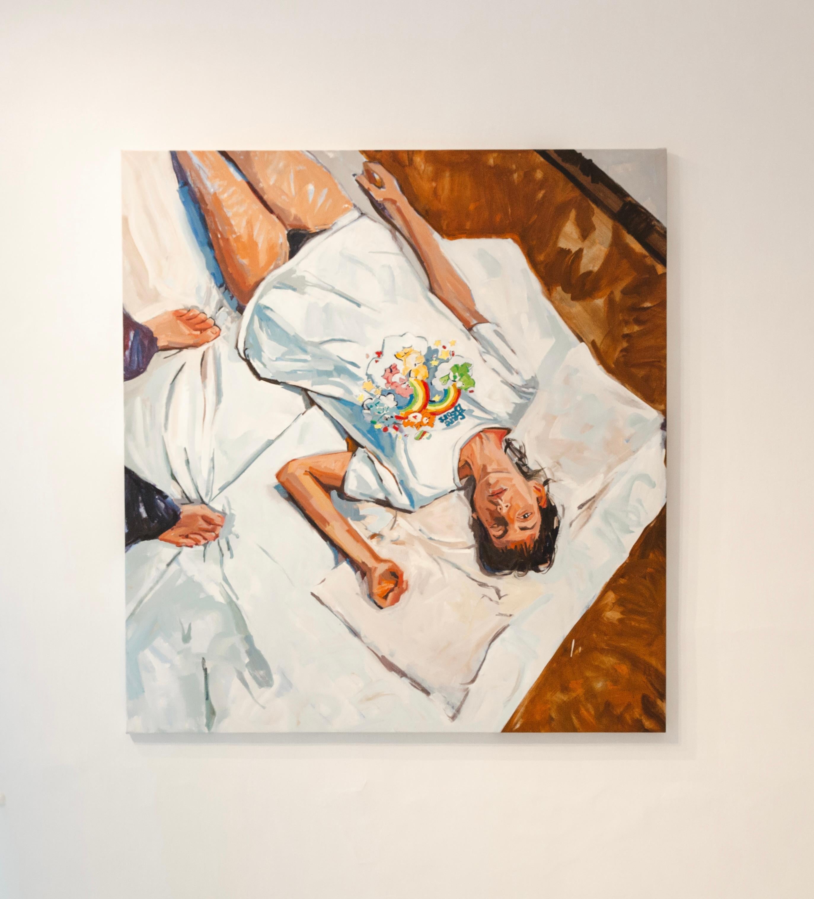 Lola Erhart Frau auf dem Bett liegend - Zeitgenössisches figuratives Ölgemälde Vivid im Angebot 4