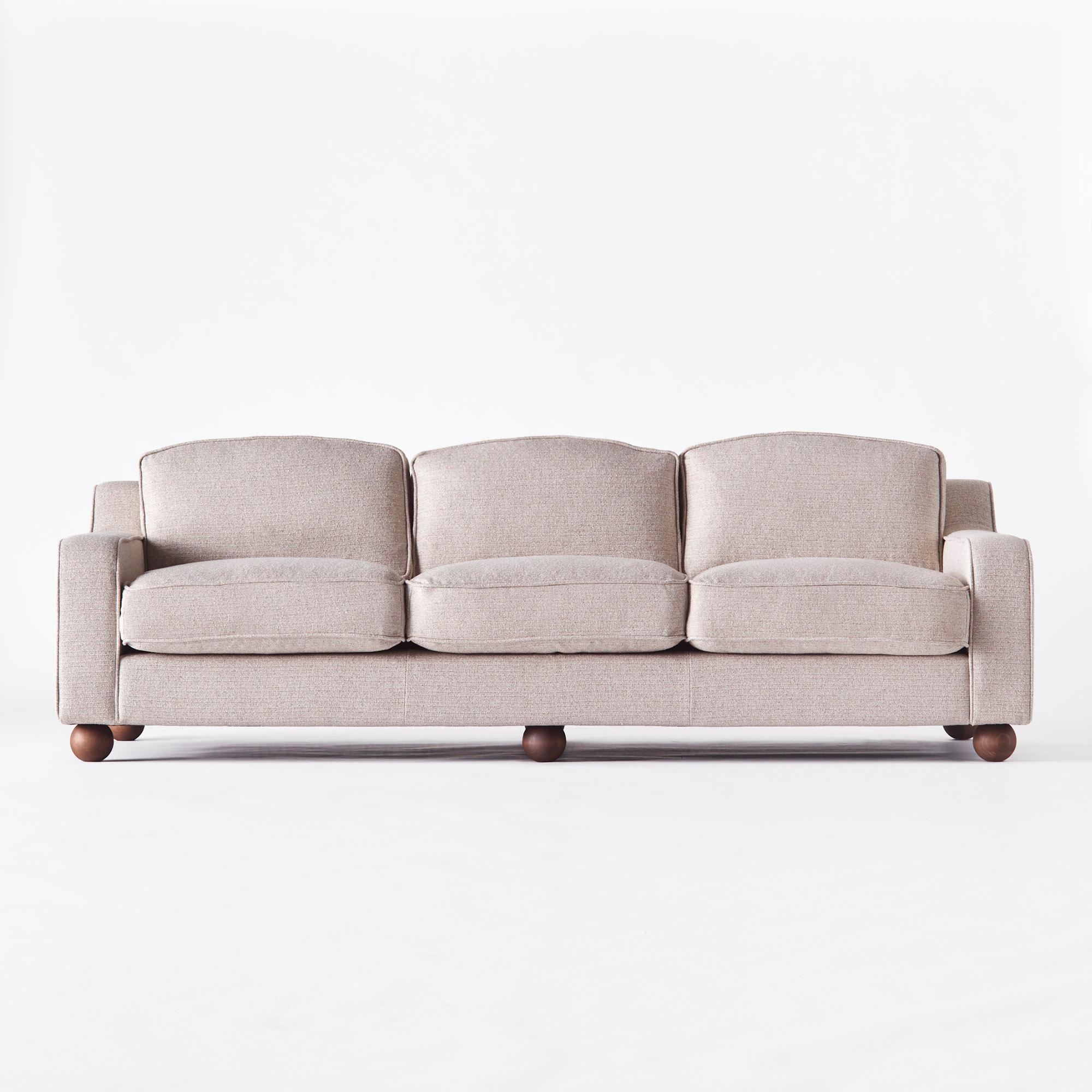 Mid-Century Modern Canapé Lola tissé sable en vente