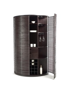 Lolah Barschrank von Kenneth Cobonpue