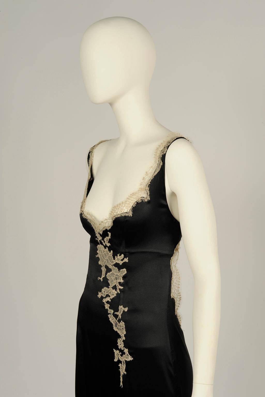 Lolita Lempicka Runway Lace-Trimmed Open-Back Slip Dress Gown:: automne-hiver 1998 10