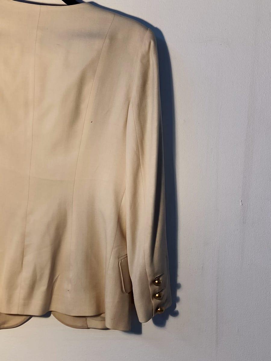 Lolita Lempicka Vintage-Blazer in Creme mit Goldknöpfen, Frankreich, 1990er Jahre im Angebot 2