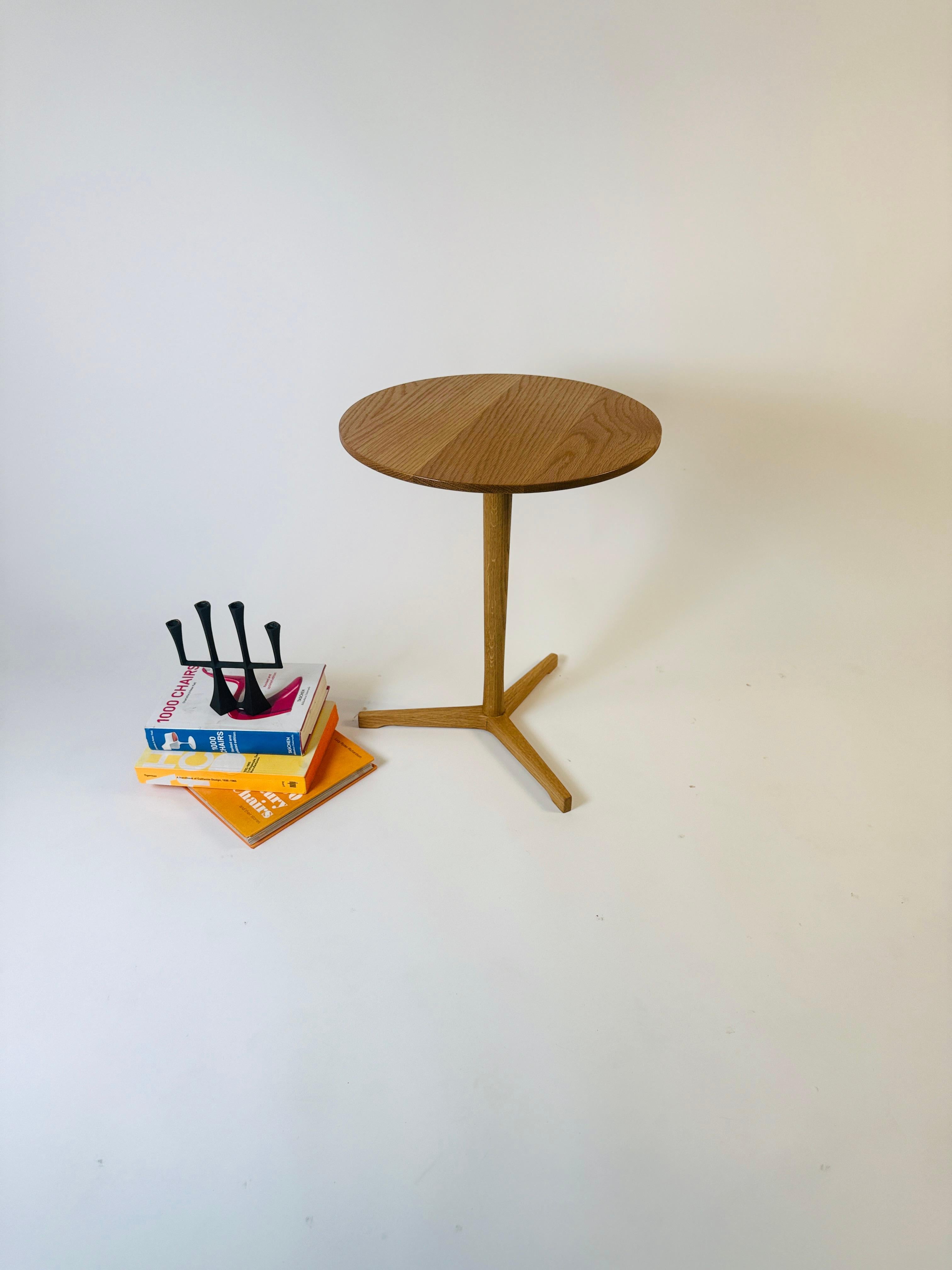 Wood Lollipop side table in Oak For Sale