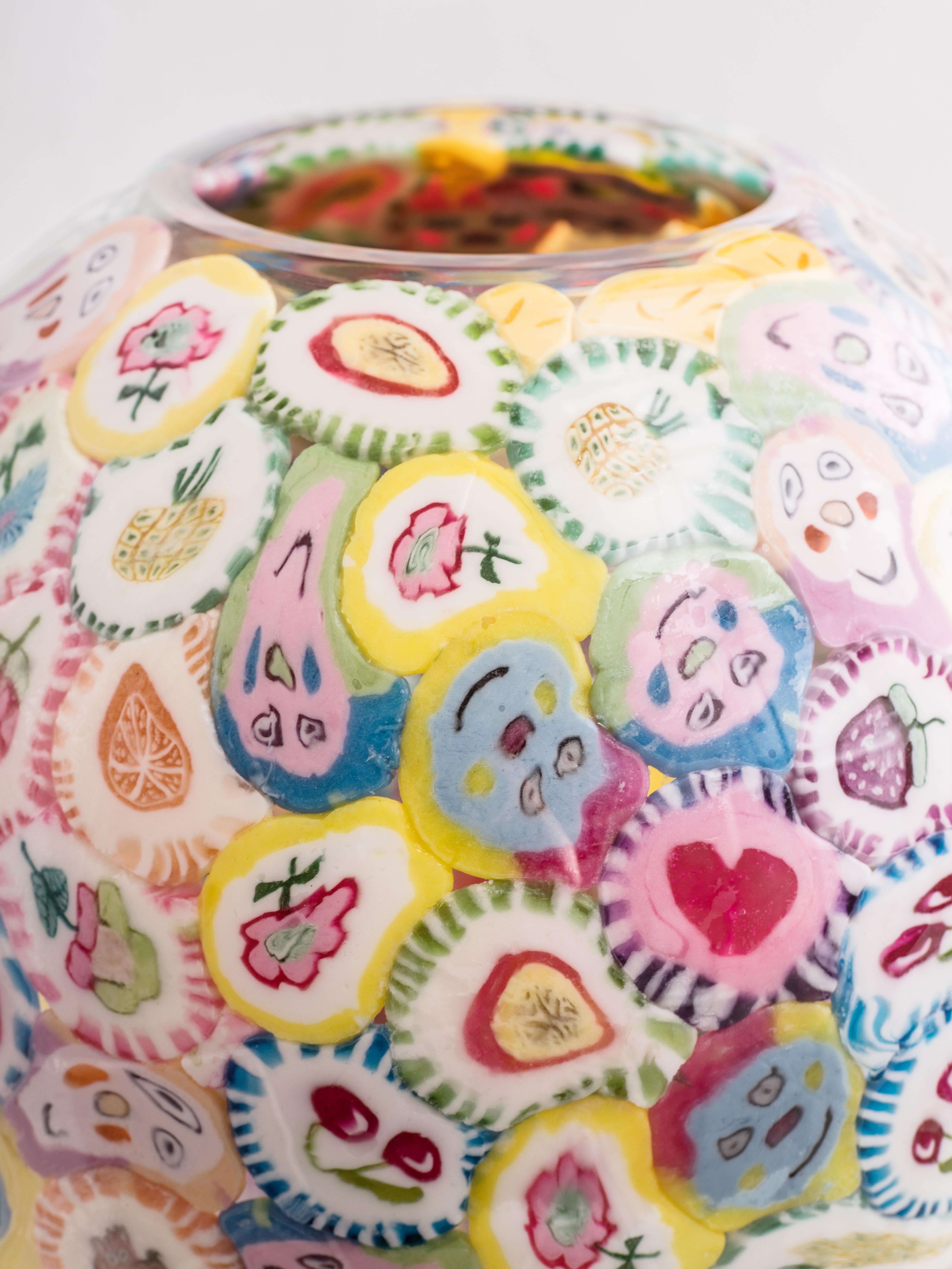 Tchèque Vase à sucettes, verre expérimental soufflé à la bouche, sucettes, jaune sauvage en vente