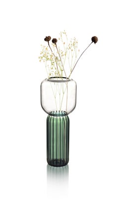 Jarrón de cristal hecho a mano, Lollo, verde, Kanz, disponible