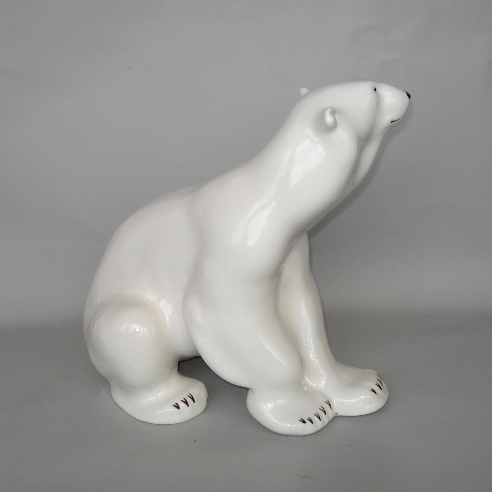 Lomonosov, années 1960, porcelaine ours polaire et deux cubes en vente 4