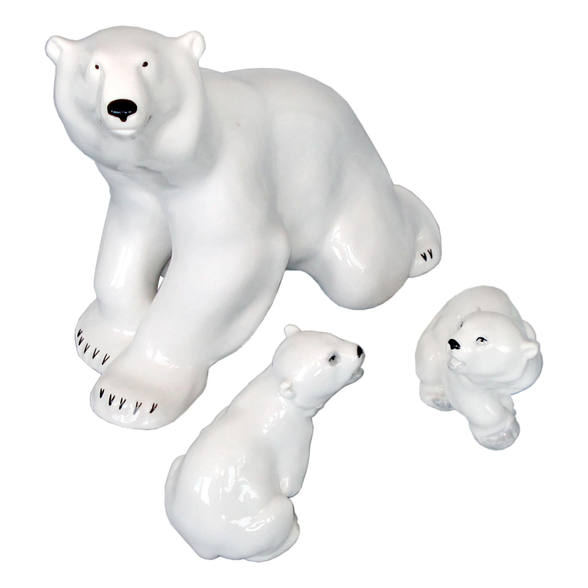 Lomonosov, 1960s, Porcelain Polar Bear and Two Cubs