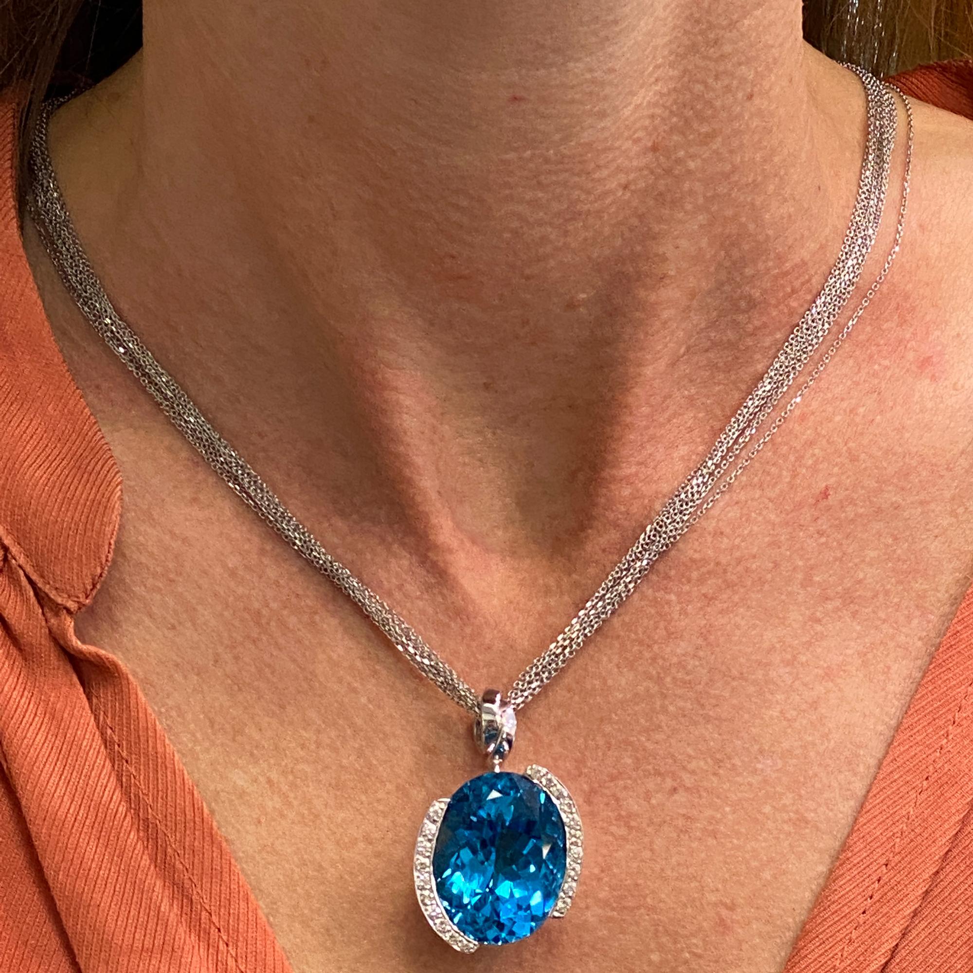 Contemporary London Blue 30 Carat Oval Topaz Diamond Pendant Necklace