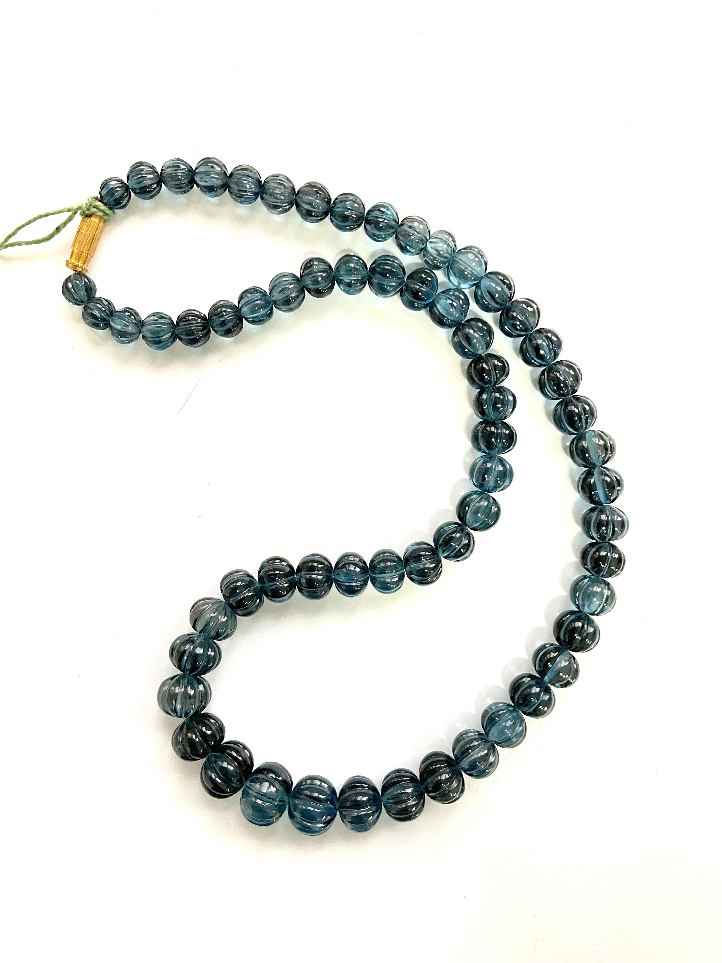 London Blue Topaz 351,24 Karat Bead Carved For Fine Jewelry Natürlicher Edelstein (Perle) im Angebot