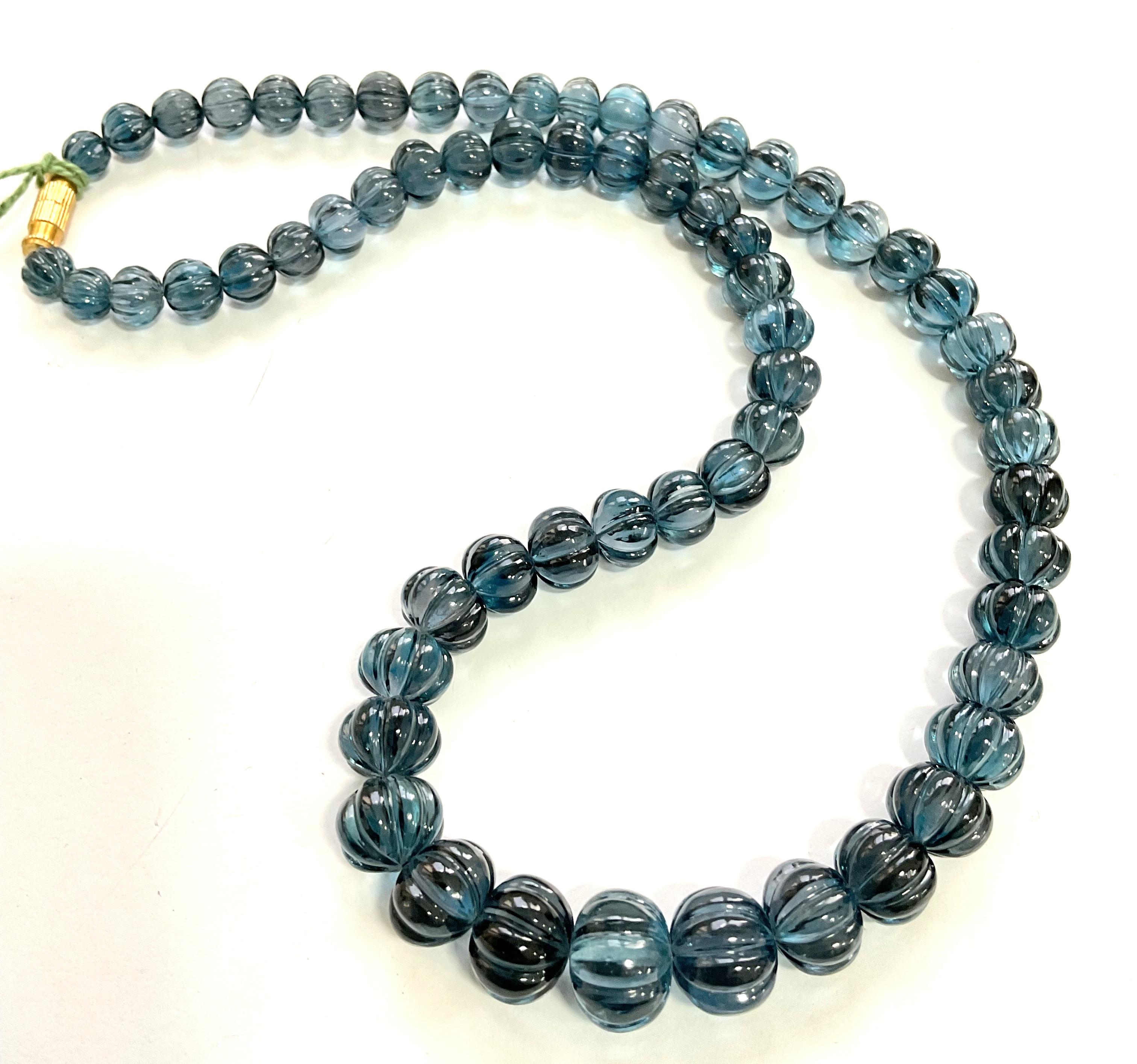 London Blue Topaz 351,24 Karat Bead Carved For Fine Jewelry Natürlicher Edelstein im Zustand „Neu“ im Angebot in Jaipur, RJ