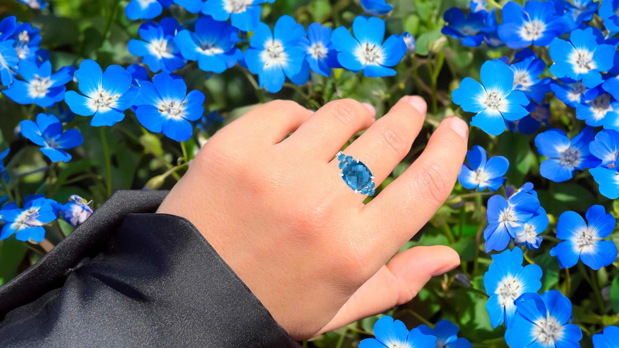 Contemporary London Blue Topaz Cocktail Ring Diamond Band 18K White Gold For Sale