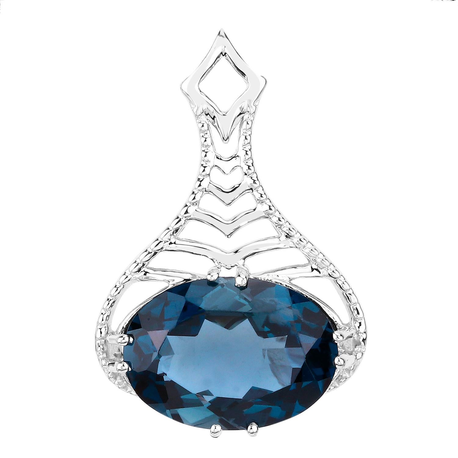 London Blue Topaz Filigree Pendant Necklace 6.62 Carats Sterling Silver In Excellent Condition For Sale In Aliso Viejo, CA