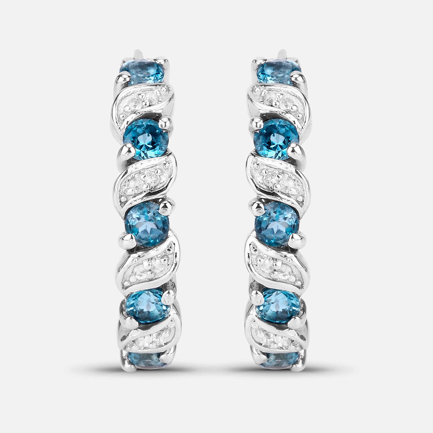 Contemporaneo Orecchini a cerchio di Topazio Blu di Londra 1,4 carati placcati in rodio A. Silver in vendita