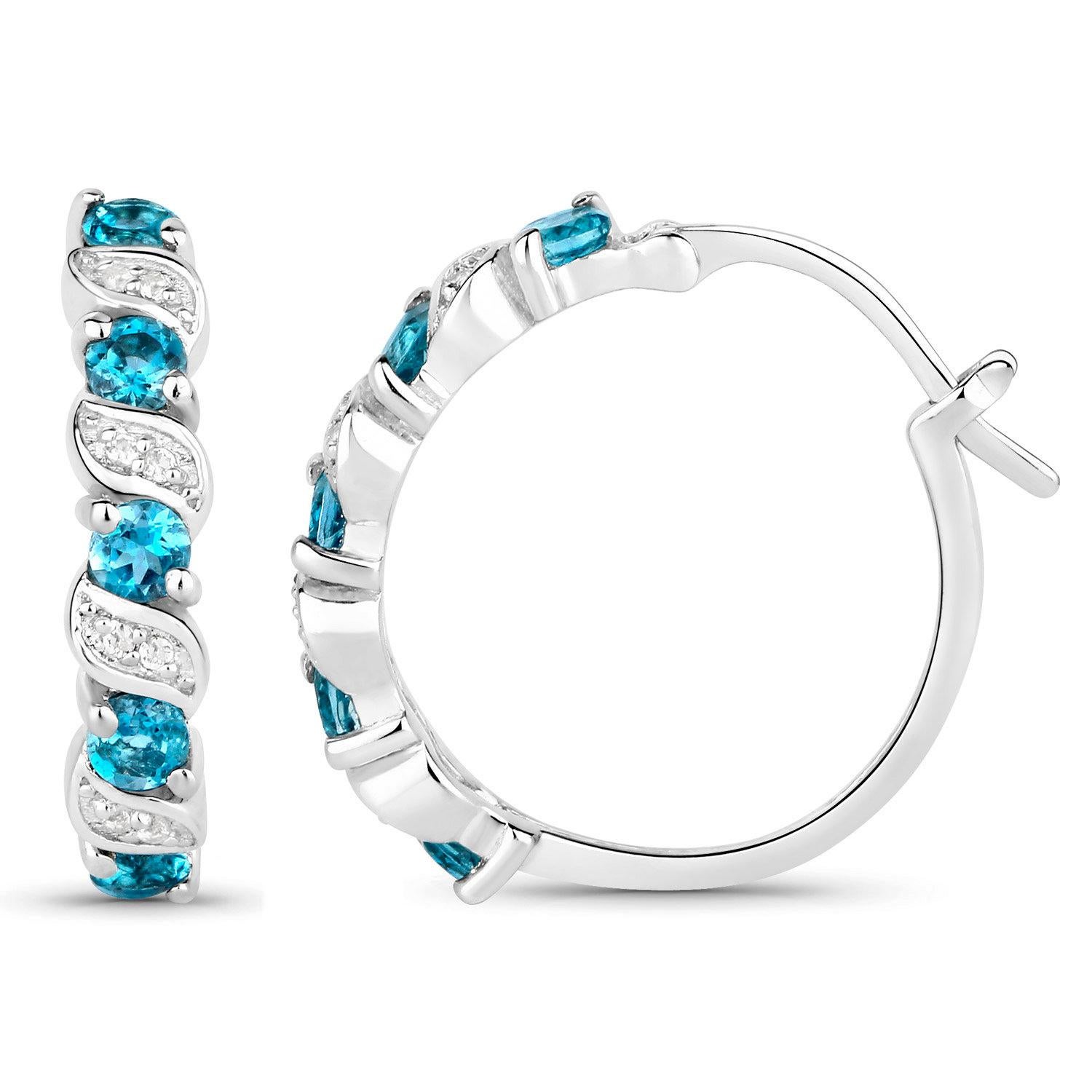 Taglio rotondo Orecchini a cerchio di Topazio Blu di Londra 1,4 carati placcati in rodio A. Silver in vendita