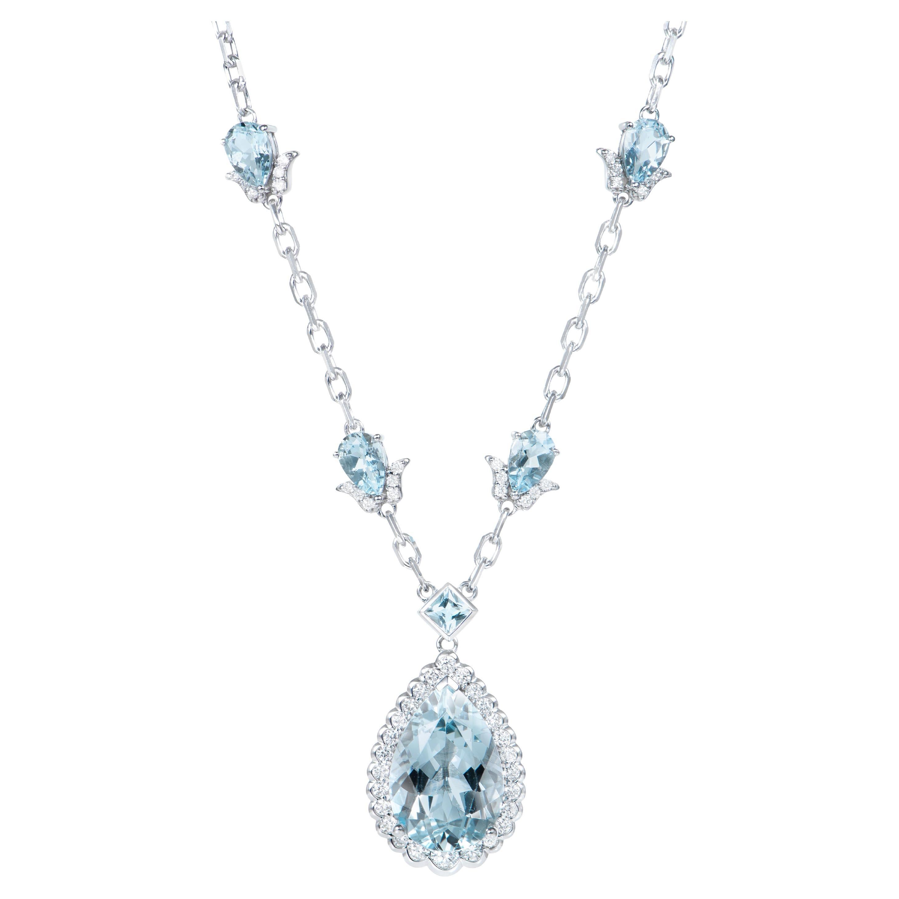 Aquamarine Pendant with White Diamond in 18 Karat White Gold. For Sale