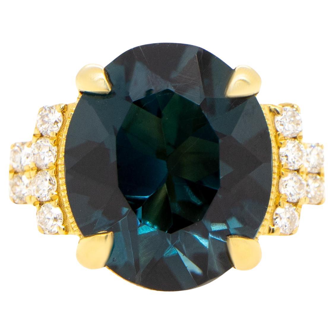 Anillo Topacio Azul Londres Engaste Diamante 4,7 Quilates Oro Amarillo 18K