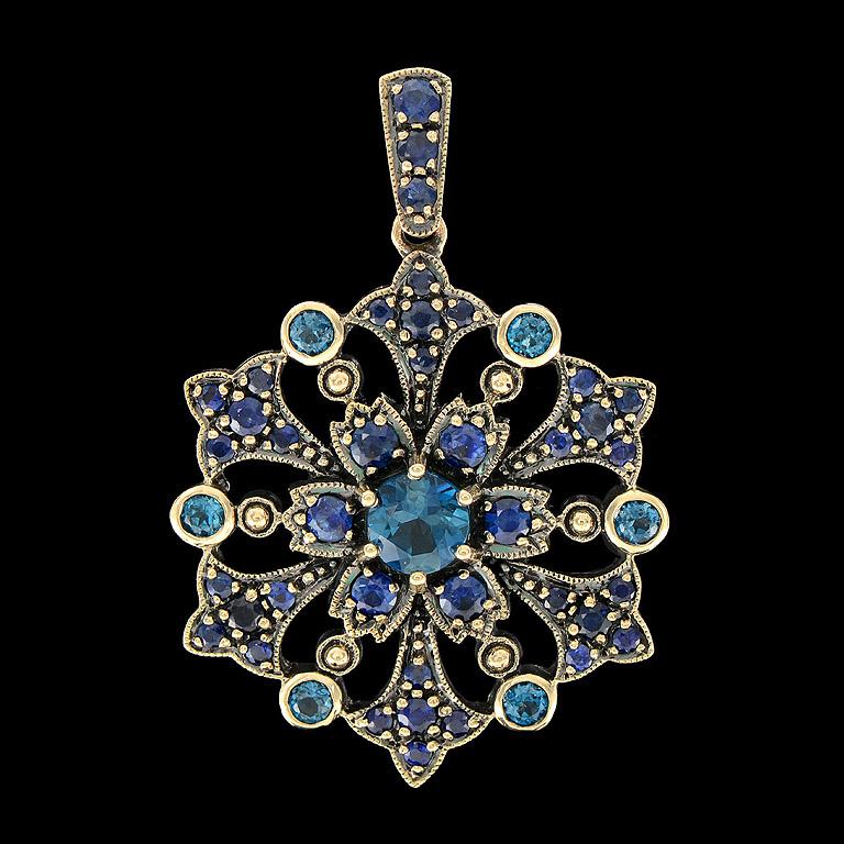 Art Deco London Blue Topaz Sapphire Vintage Style Floral Pendant in 14K Yellow Gold For Sale