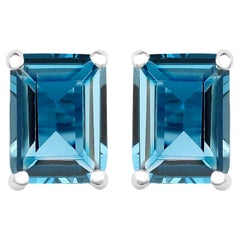 Clous d
oreilles London Blue Topaz 3.88 carats
