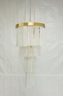 Lustre "London" en laiton et sélénite par Haus of Aurah