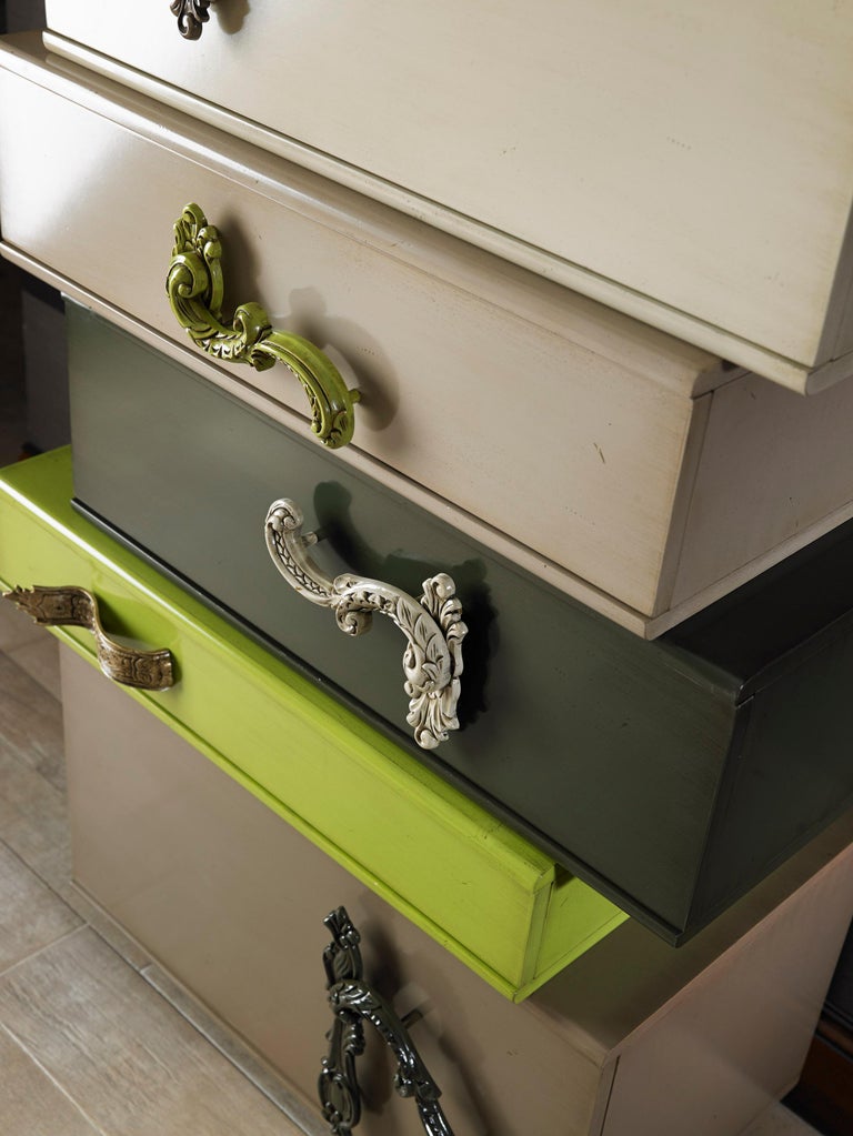 London chest of drawers For Sale at 1stDibs