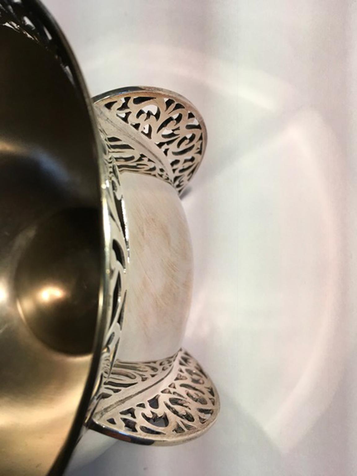 London Early 20th Century Sterling Silver Bowl by Goldsmiths & Silversmiths For Sale 9