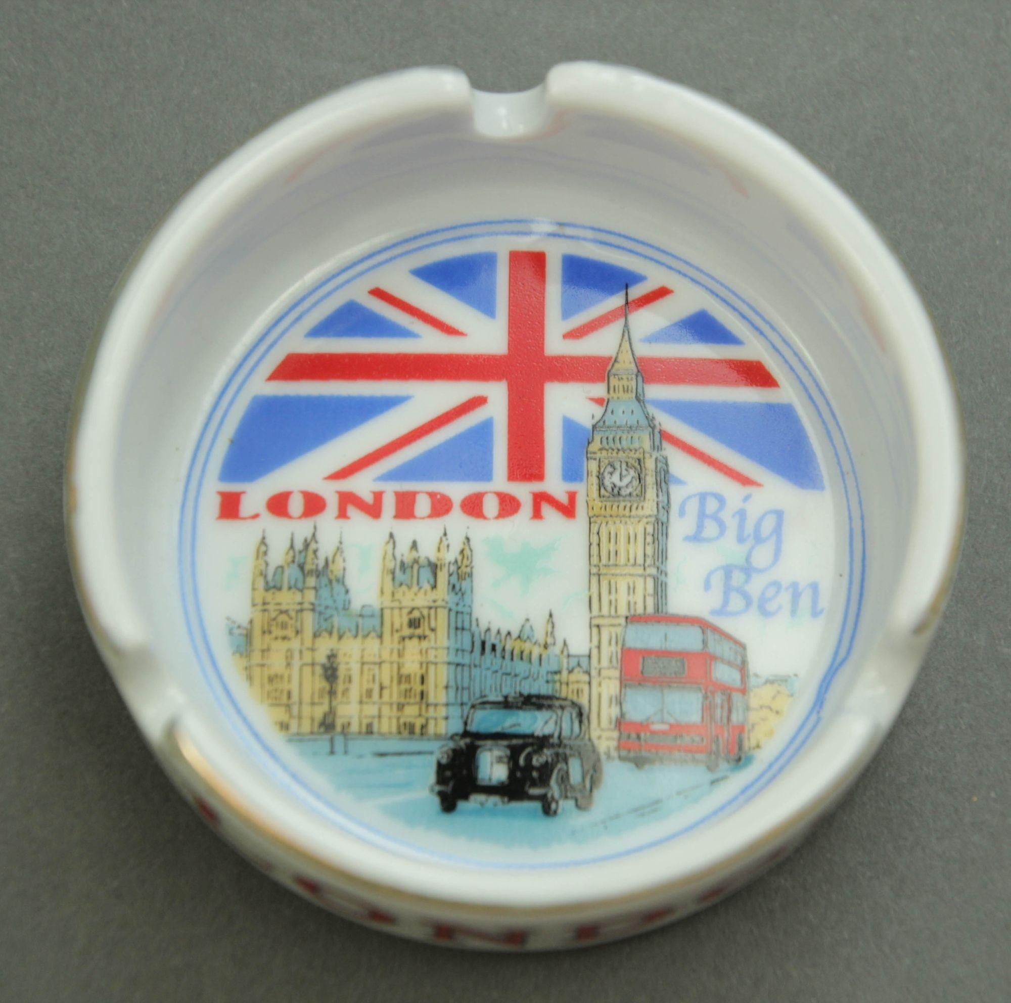 Post-Modern London Souvenir Porcelain Round Ashtray Dish with UK Landmarks For Sale